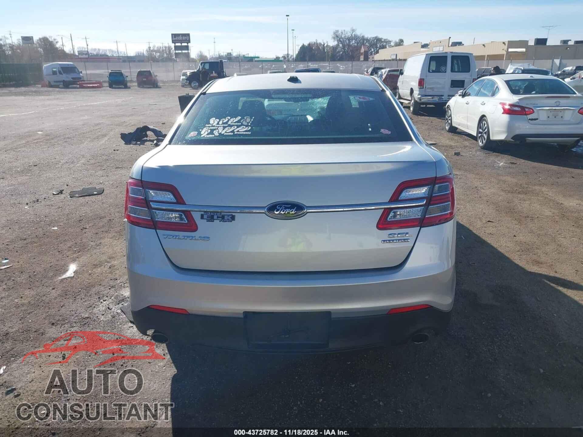 FORD TAURUS 2014 - 1FAHP2E82EG161009