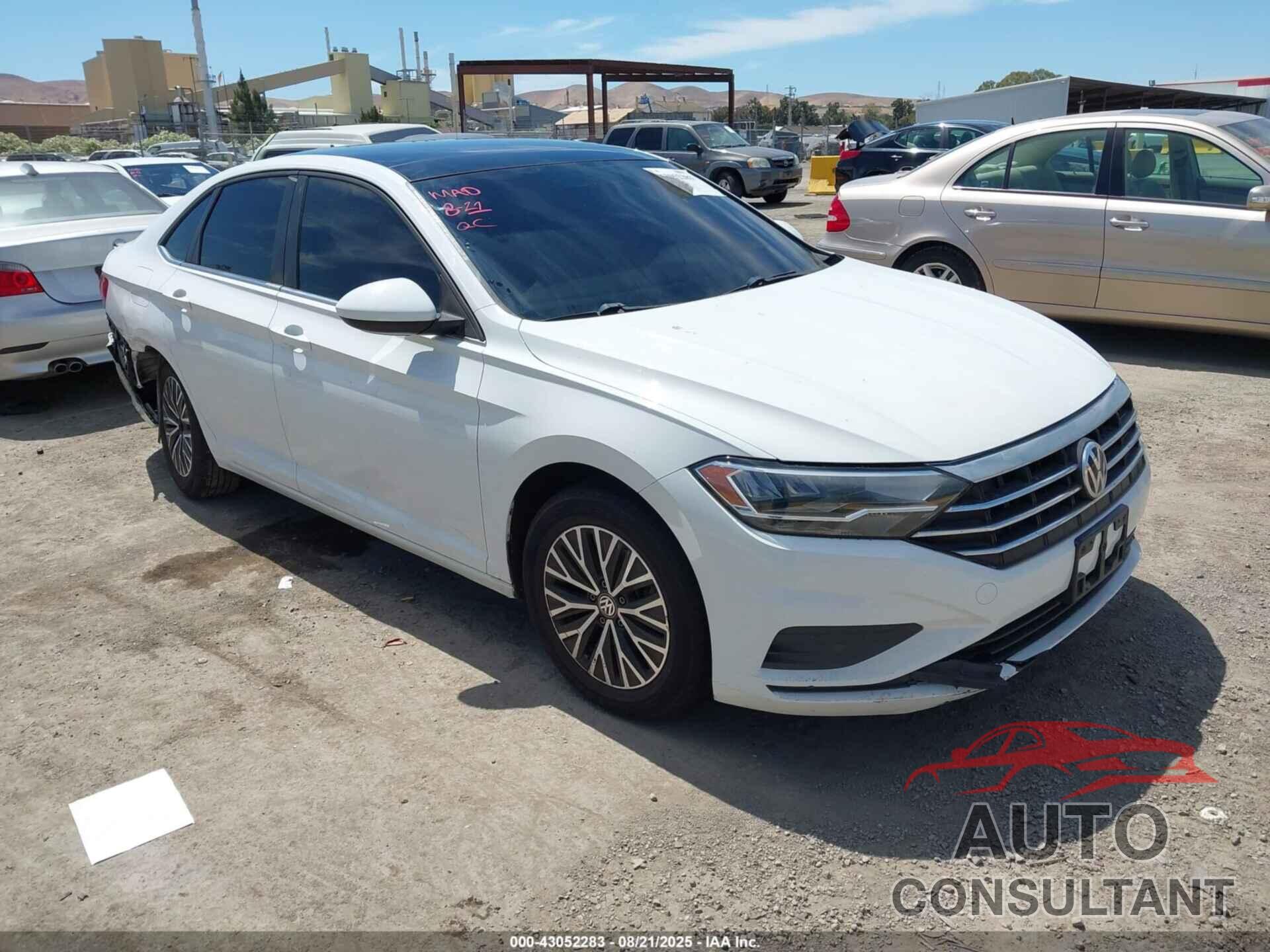 VOLKSWAGEN JETTA 2020 - 3VWC57BU3LM103533
