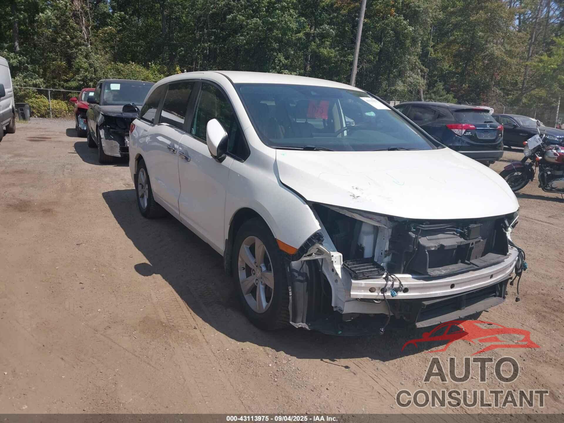 HONDA ODYSSEY 2018 - 5FNRL6H56JB089190