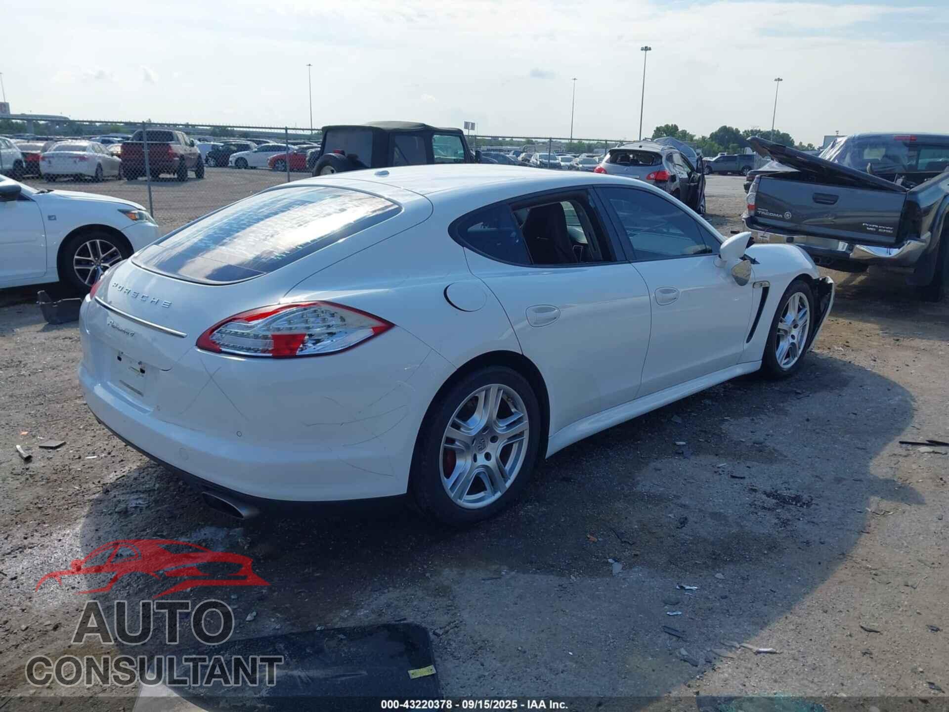 PORSCHE PANAMERA 2012 - WP0AA2A71CL016526
