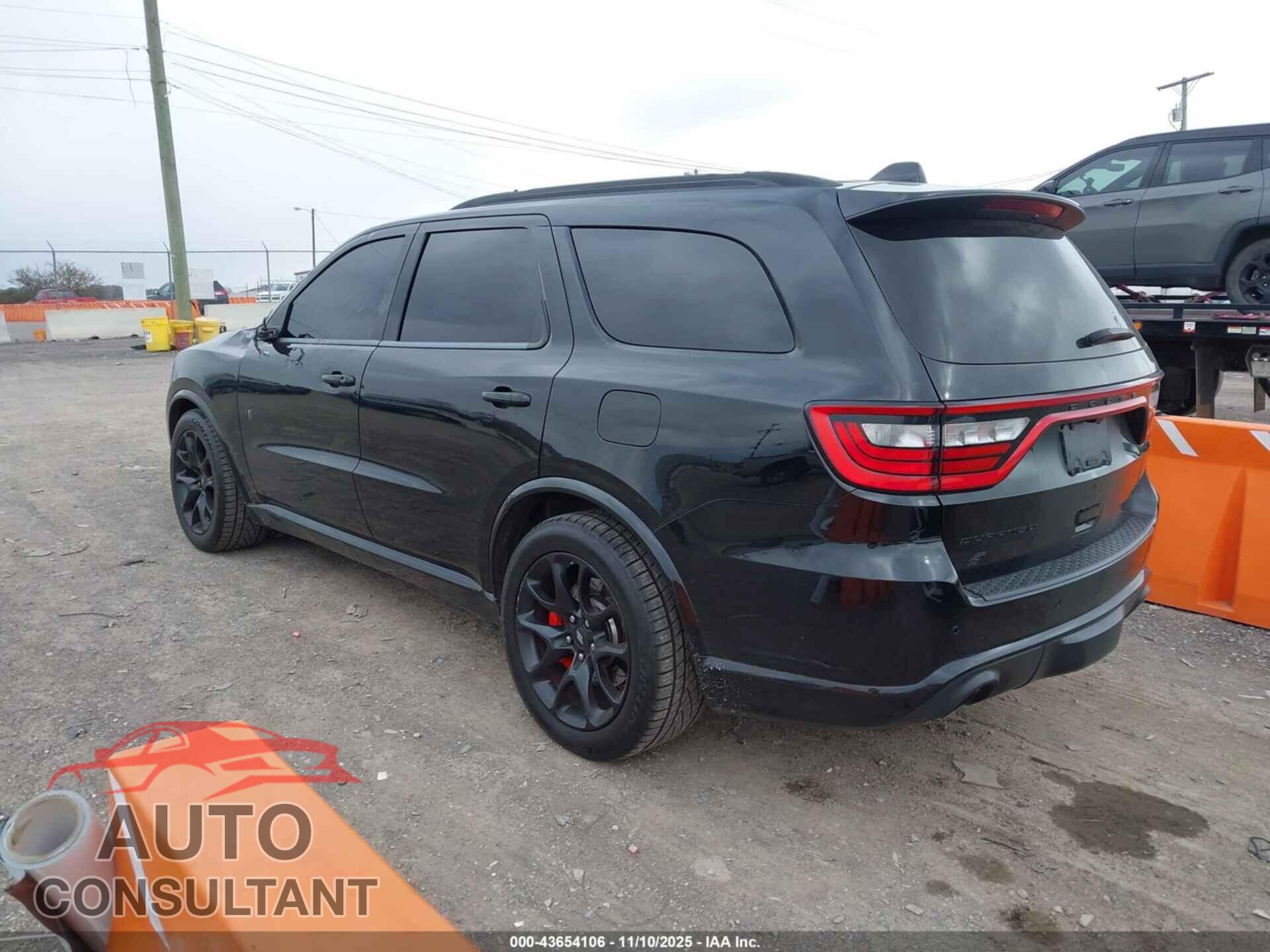 DODGE DURANGO 2023 - 1C4SDJCT2PC558997