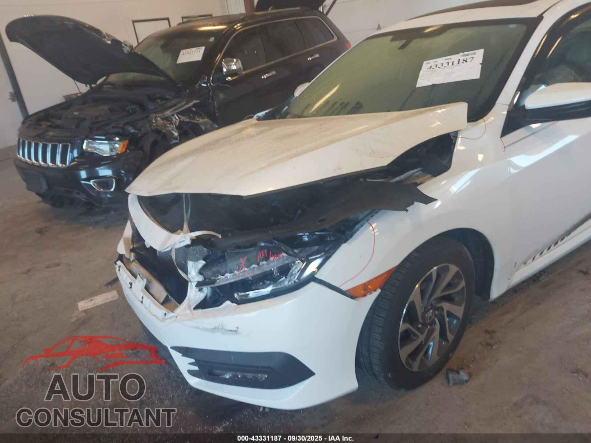 HONDA CIVIC 2017 - 19XFC2F76HE025263