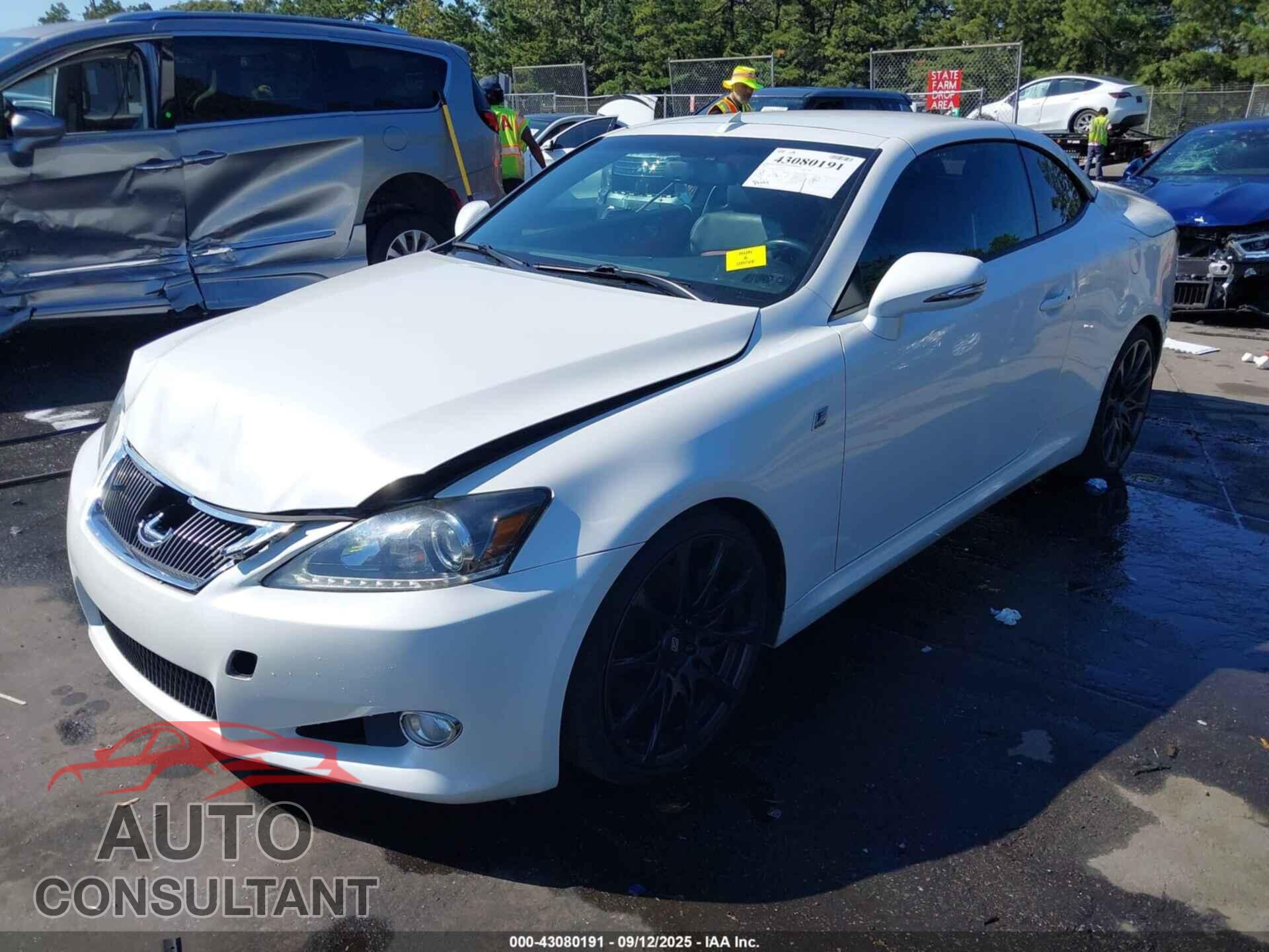 LEXUS IS 350C 2011 - JTHFE2C2XB2506039