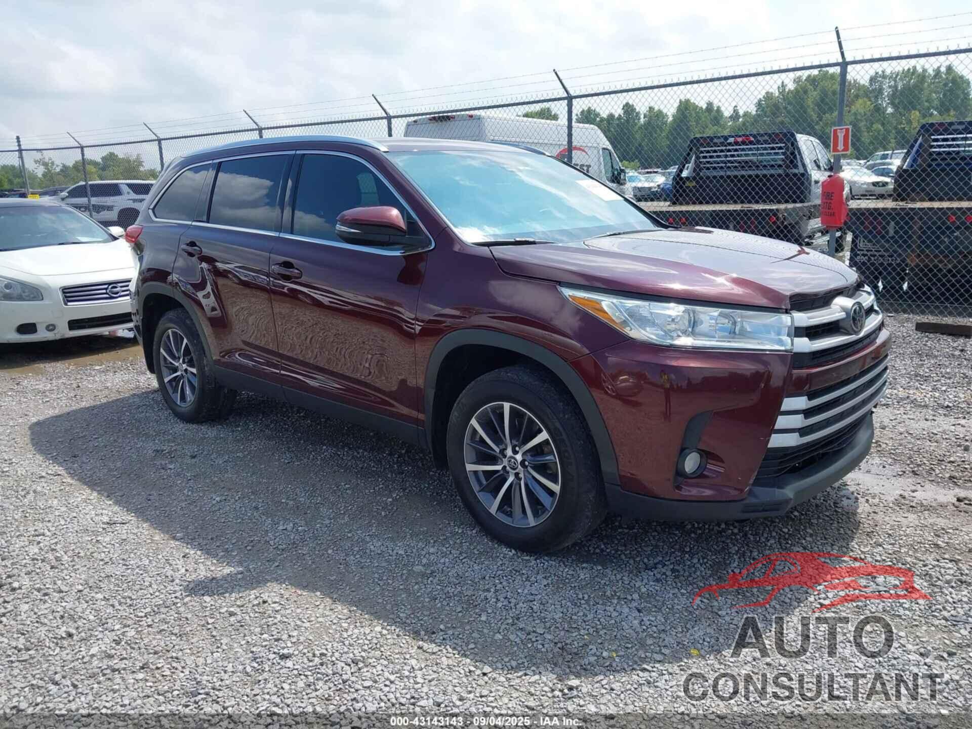 TOYOTA HIGHLANDER 2019 - 5TDJZRFHXKS717758