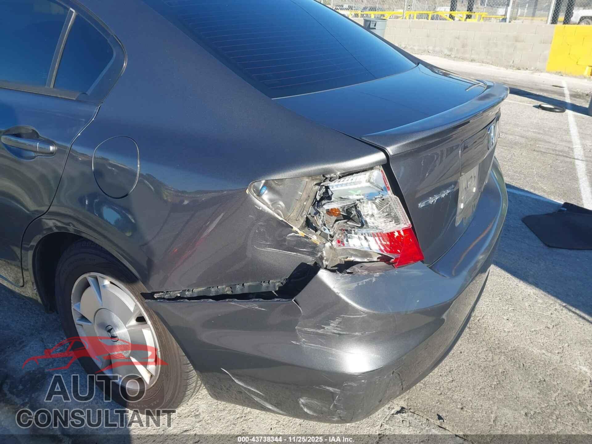 HONDA CIVIC 2012 - 2HGFB2F68CH553914