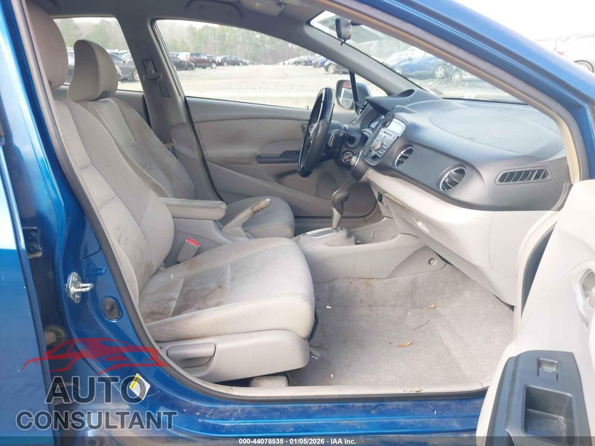 HONDA INSIGHT 2011 - JHMZE2H76BS000130