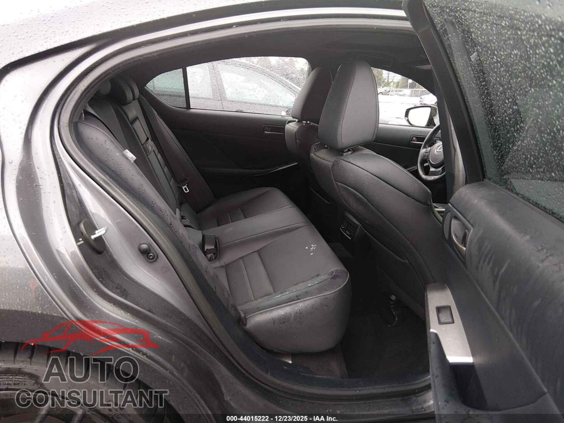 LEXUS IS 500 2023 - JTHAP1D27P5004169