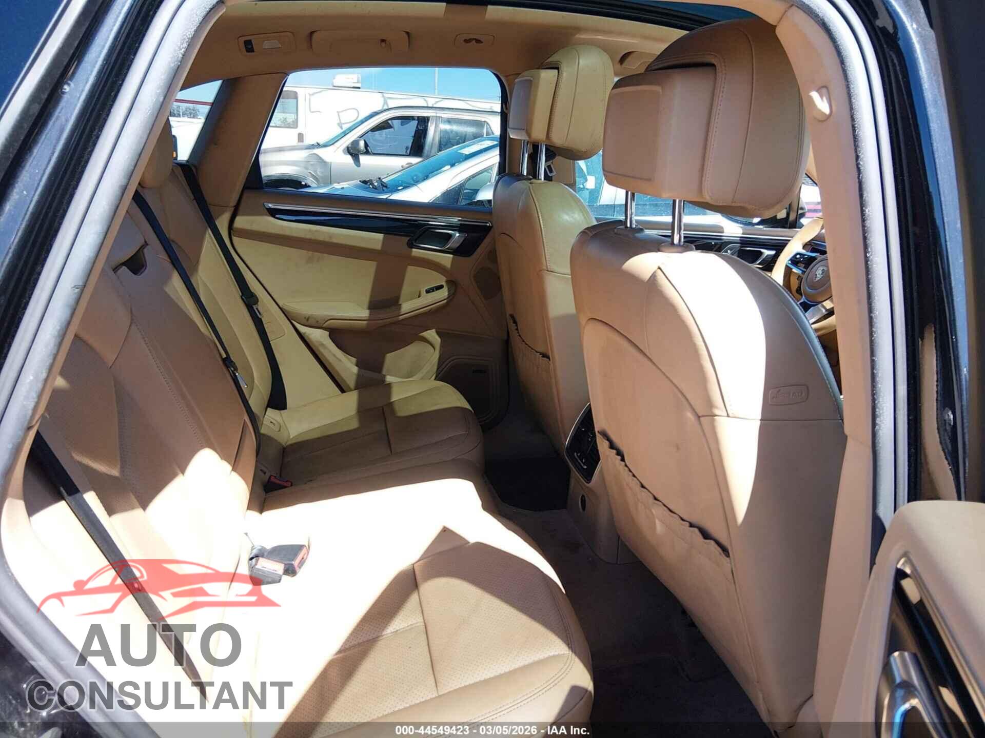 PORSCHE MACAN 2017 - WP1AA2A54HLB04412