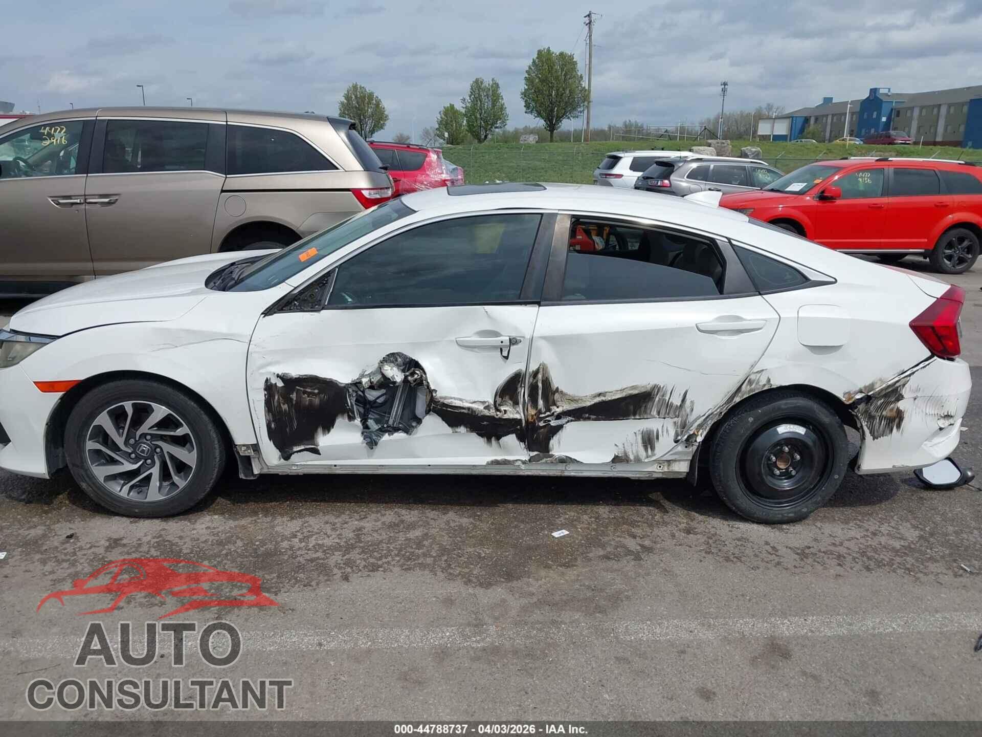 HONDA CIVIC 2017 - 19XFC2F78HE064971