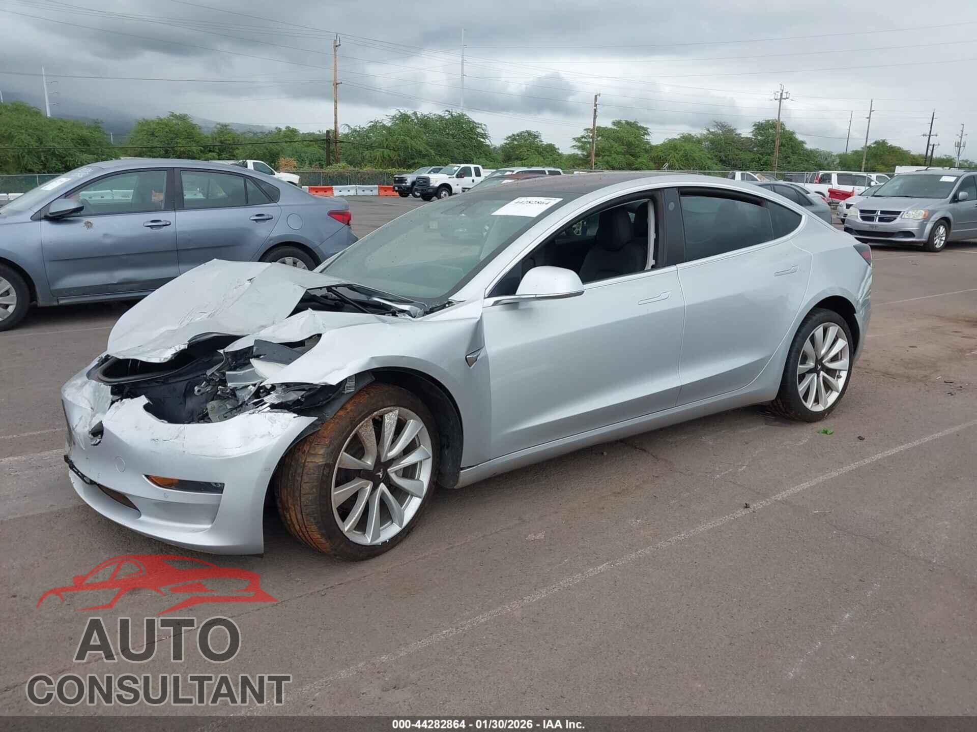 TESLA MODEL 3 2018 - 5YJ3E1EB2JF054921