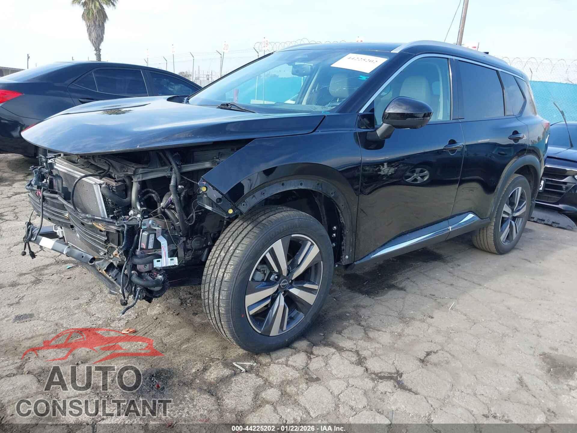 NISSAN ROGUE 2023 - 5N1BT3CA6PC824563