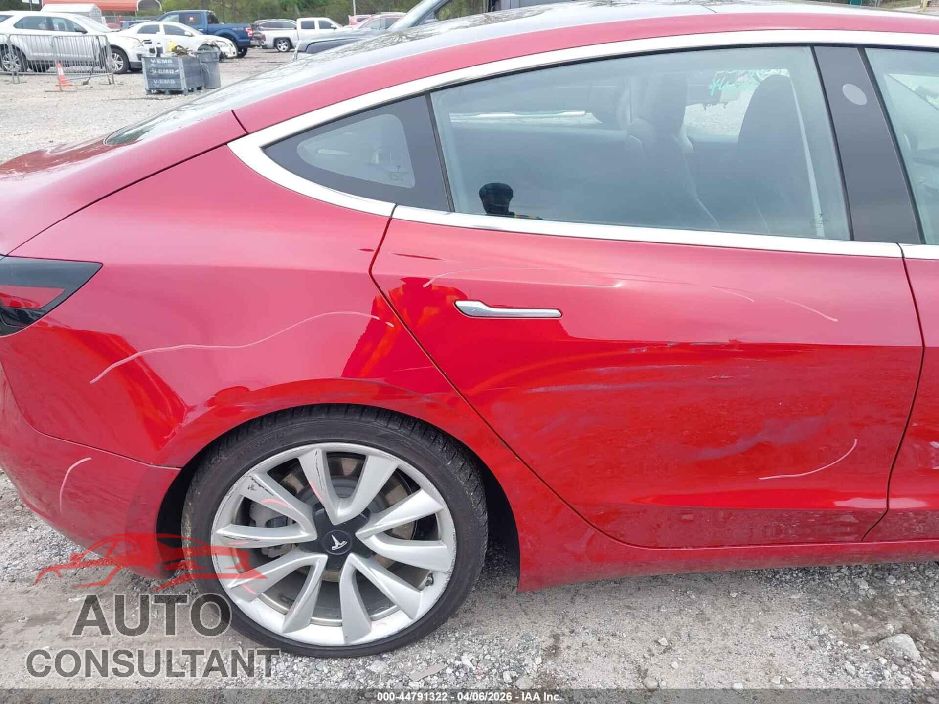 TESLA MODEL 3 2018 - 5YJ3E1EA8JF024443
