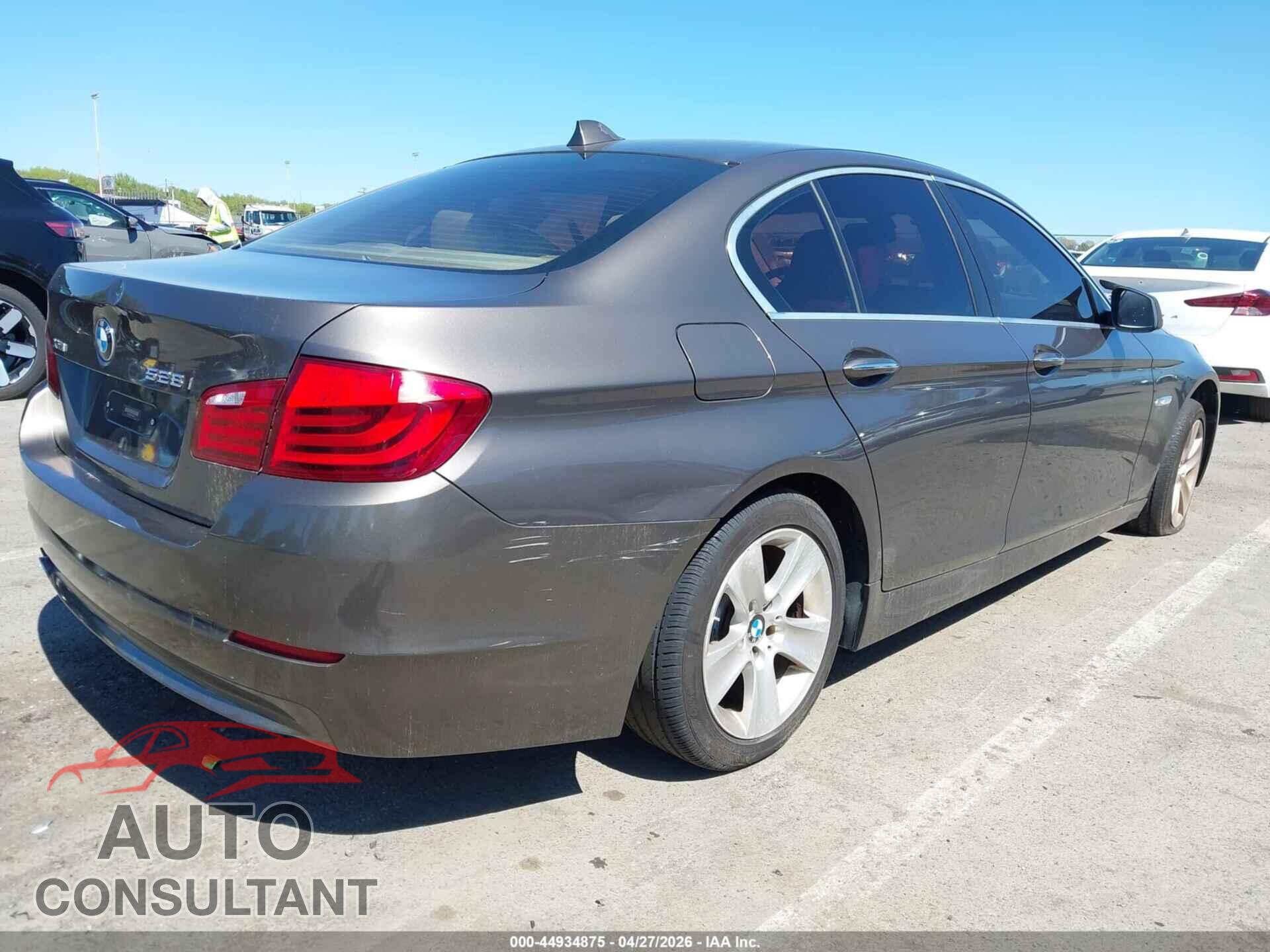 BMW 528I 2013 - WBAXH5C59DD108916