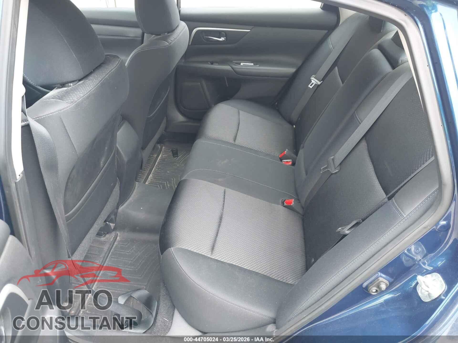 NISSAN ALTIMA 2017 - 1N4AL3AP9HC486607