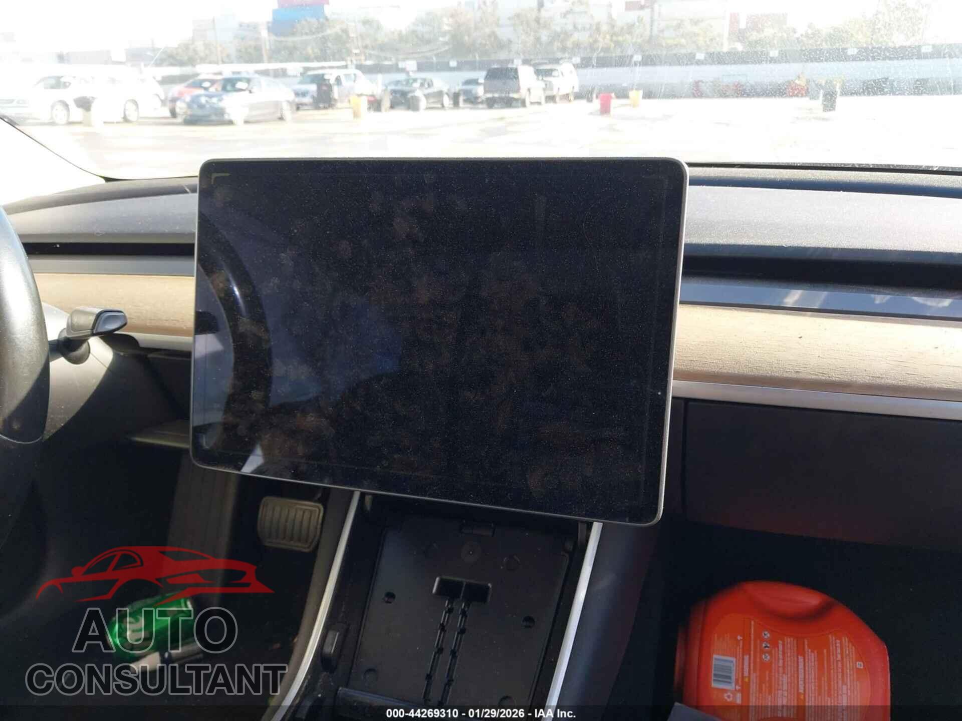 TESLA MODEL 3 2019 - 5YJ3E1EA6KF399247