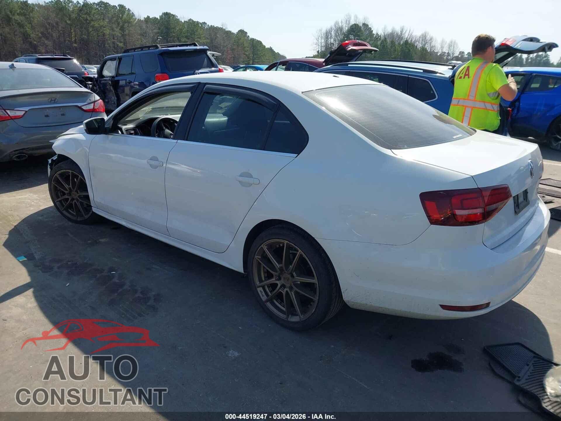 VOLKSWAGEN JETTA 2017 - 3VW2B7AJ8HM364045
