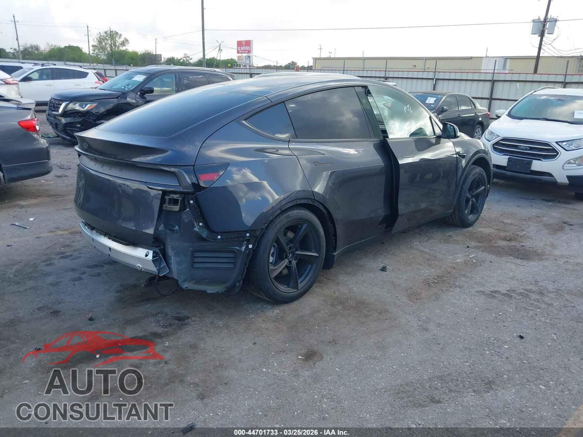 TESLA MODEL Y 2026 - 7SAYGDEDXTA492821