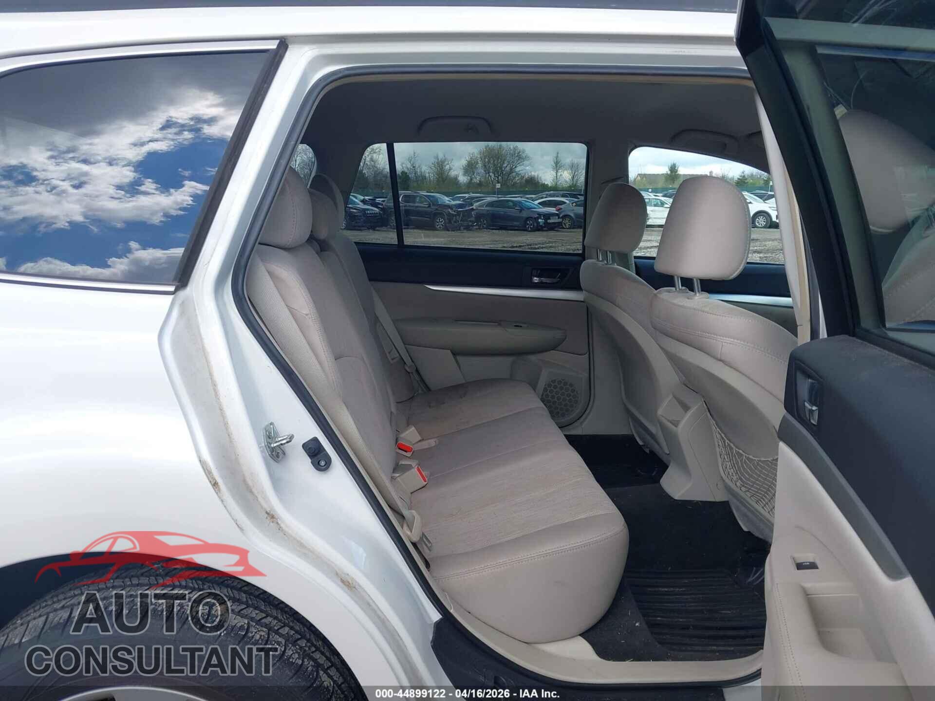 SUBARU OUTBACK 2013 - 4S4BRBCC4D3301922