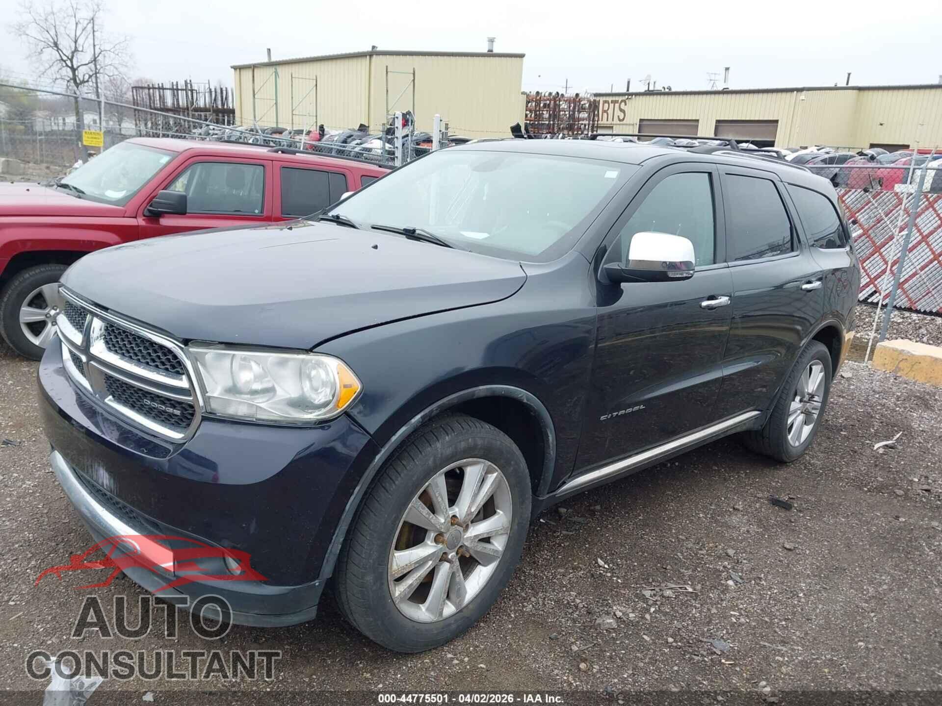 DODGE DURANGO 2013 - 1C4SDJET4DC562896