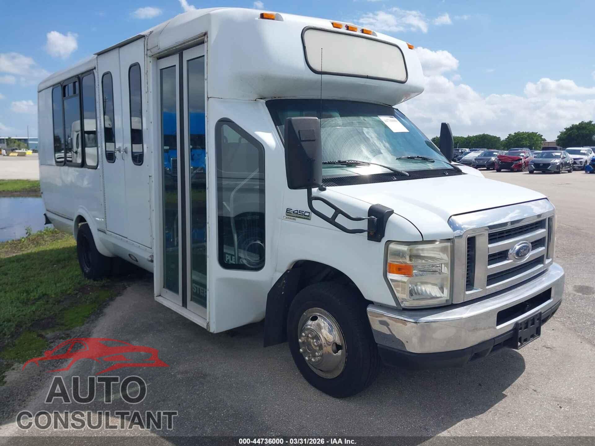 FORD E-450 CUTAWAY 2011 - 1FDFE4FS5BDA34664