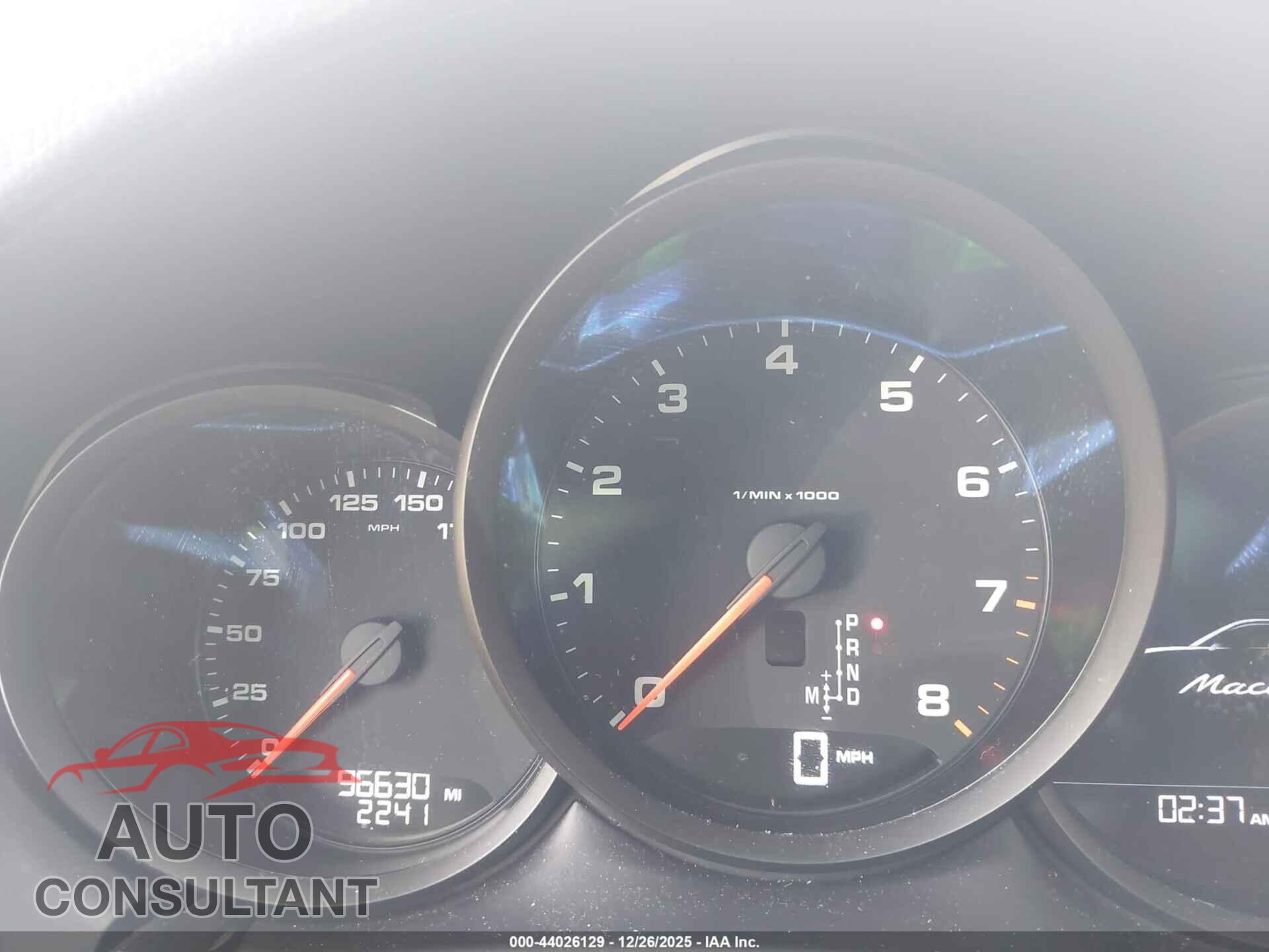 PORSCHE MACAN 2018 - WP1AA2A51JLB11999
