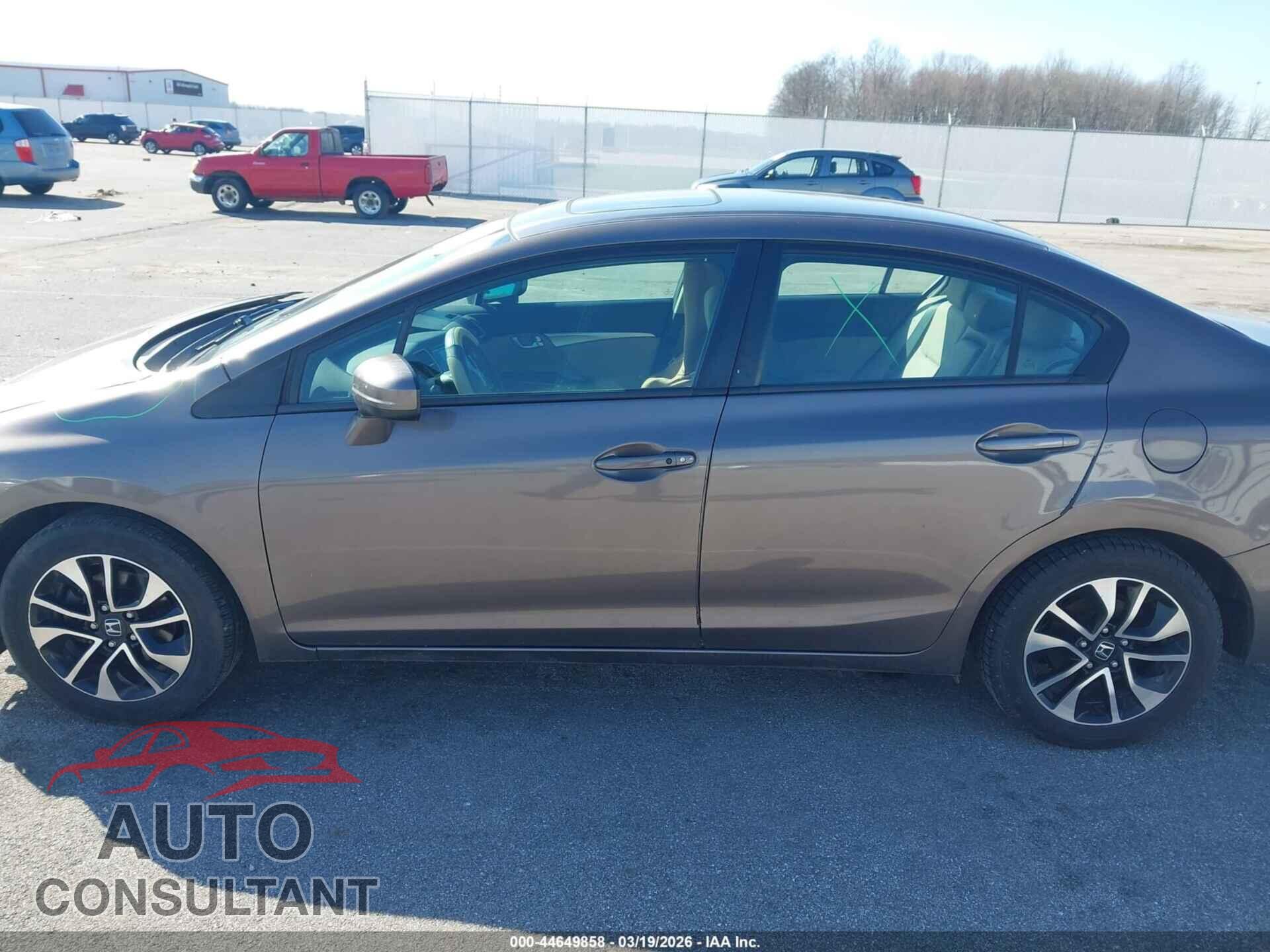 HONDA CIVIC 2014 - 19XFB2F85EE013127