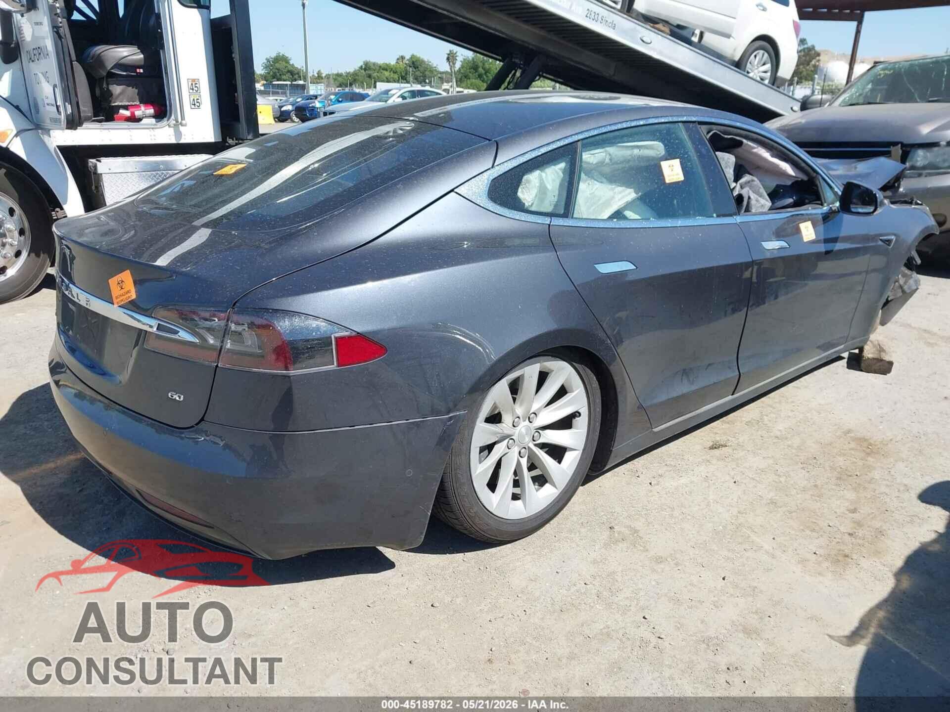 TESLA MODEL S 2017 - 5YJSA1E14HF185812