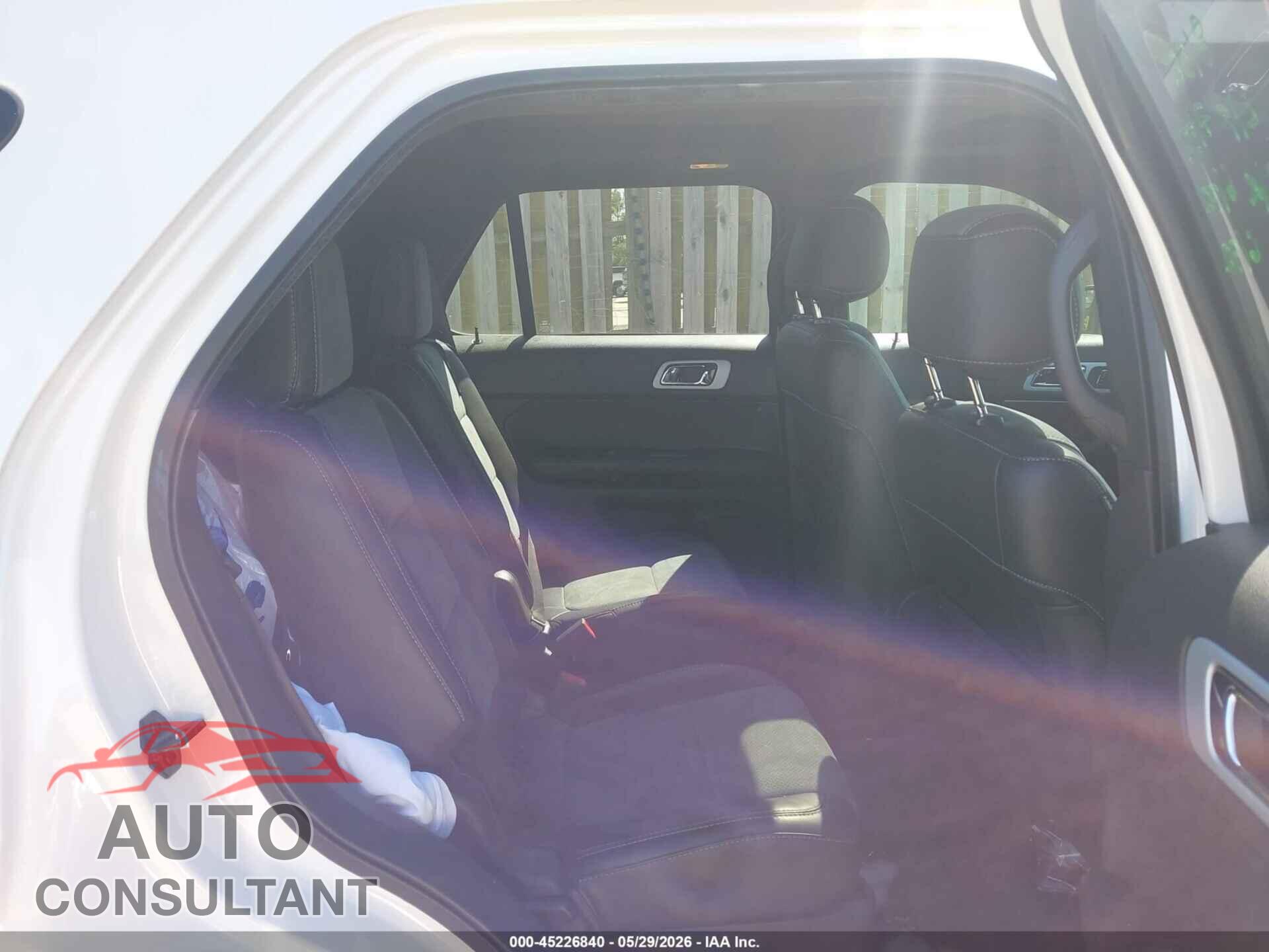 FORD EXPLORER 2015 - 1FM5K7D87FGB80128