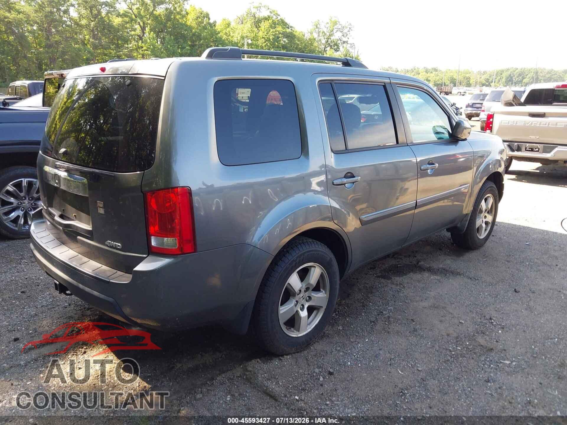 HONDA PILOT 2011 - 5FNYF4H57BB001899