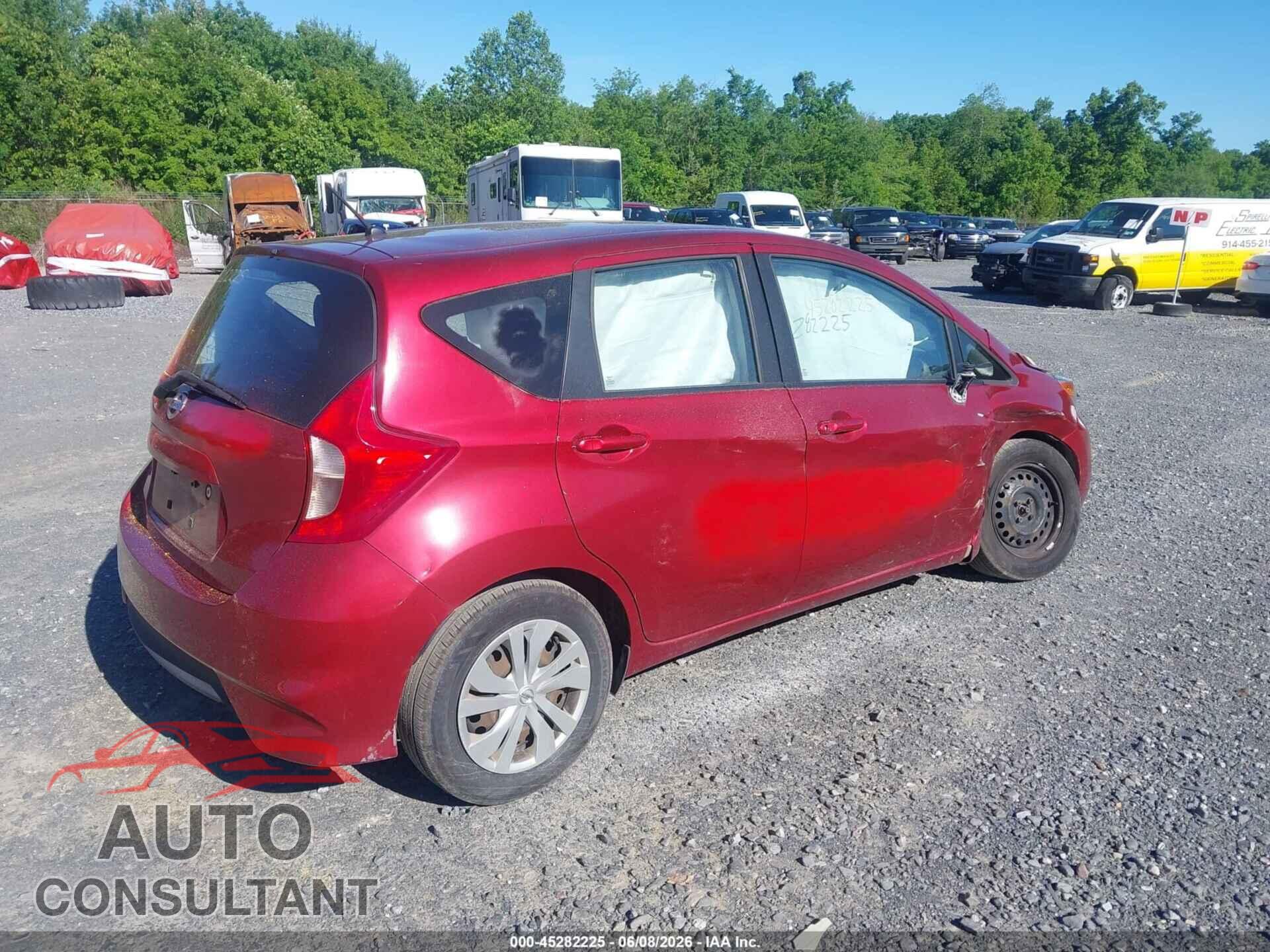 NISSAN VERSA NOTE 2017 - 3N1CE2CP8HL368009