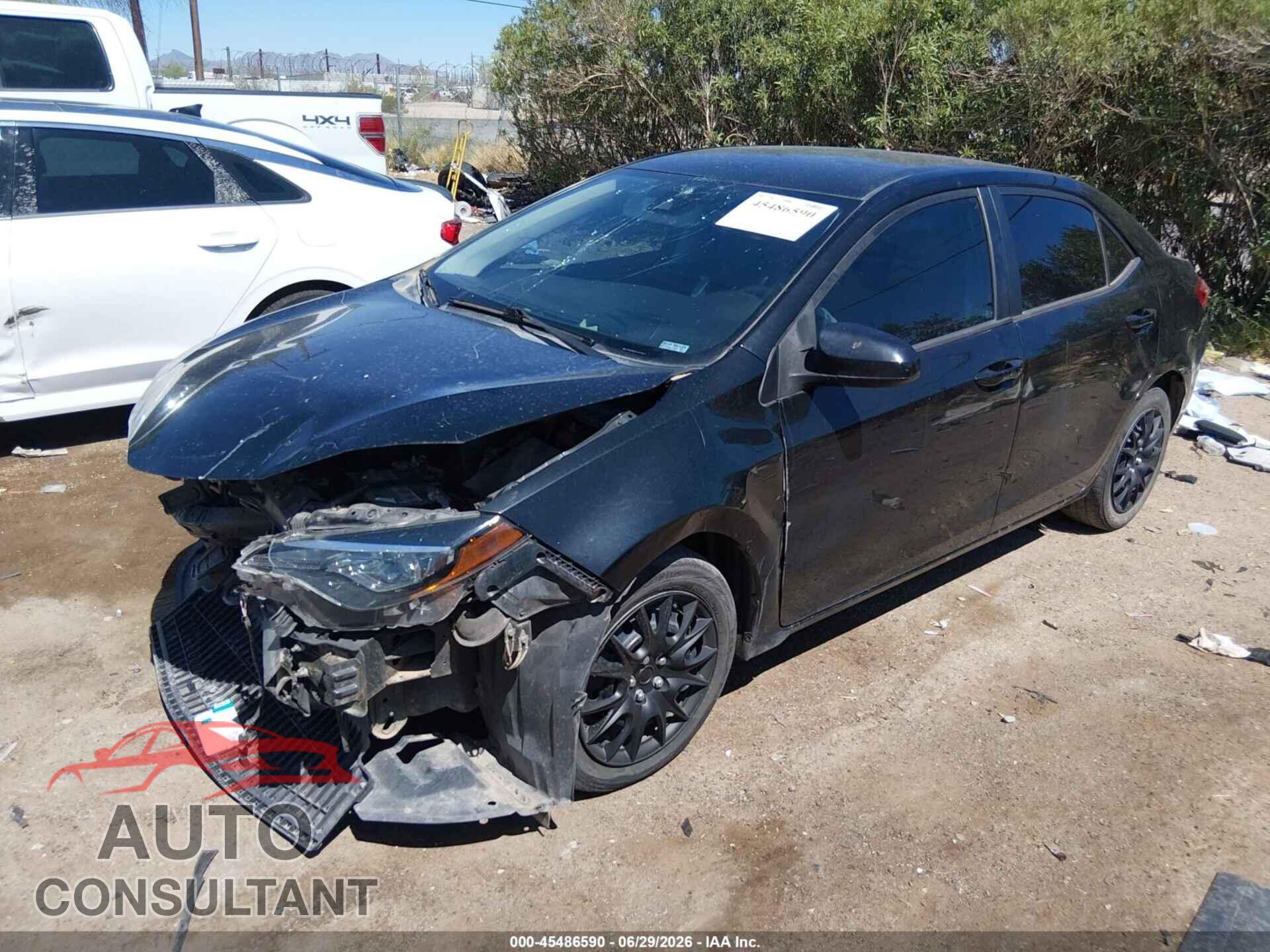 TOYOTA COROLLA 2018 - 2T1BURHE8JC123473