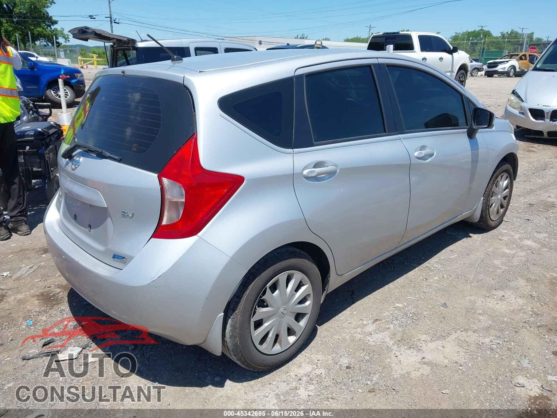 NISSAN VERSA NOTE 2015 - 3N1CE2CP7FL431663