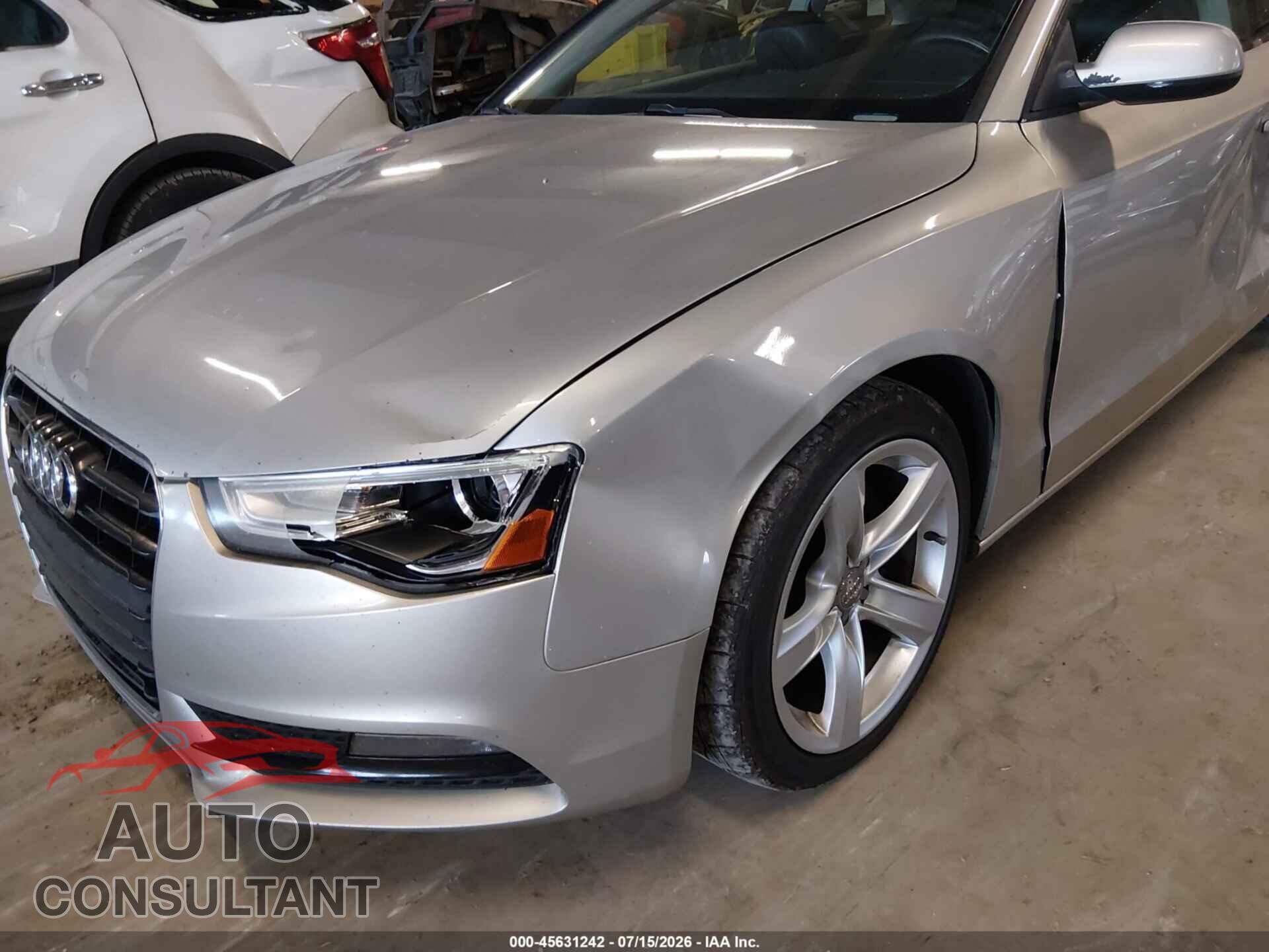 AUDI A5 2013 - WAULFAFR2DA043162