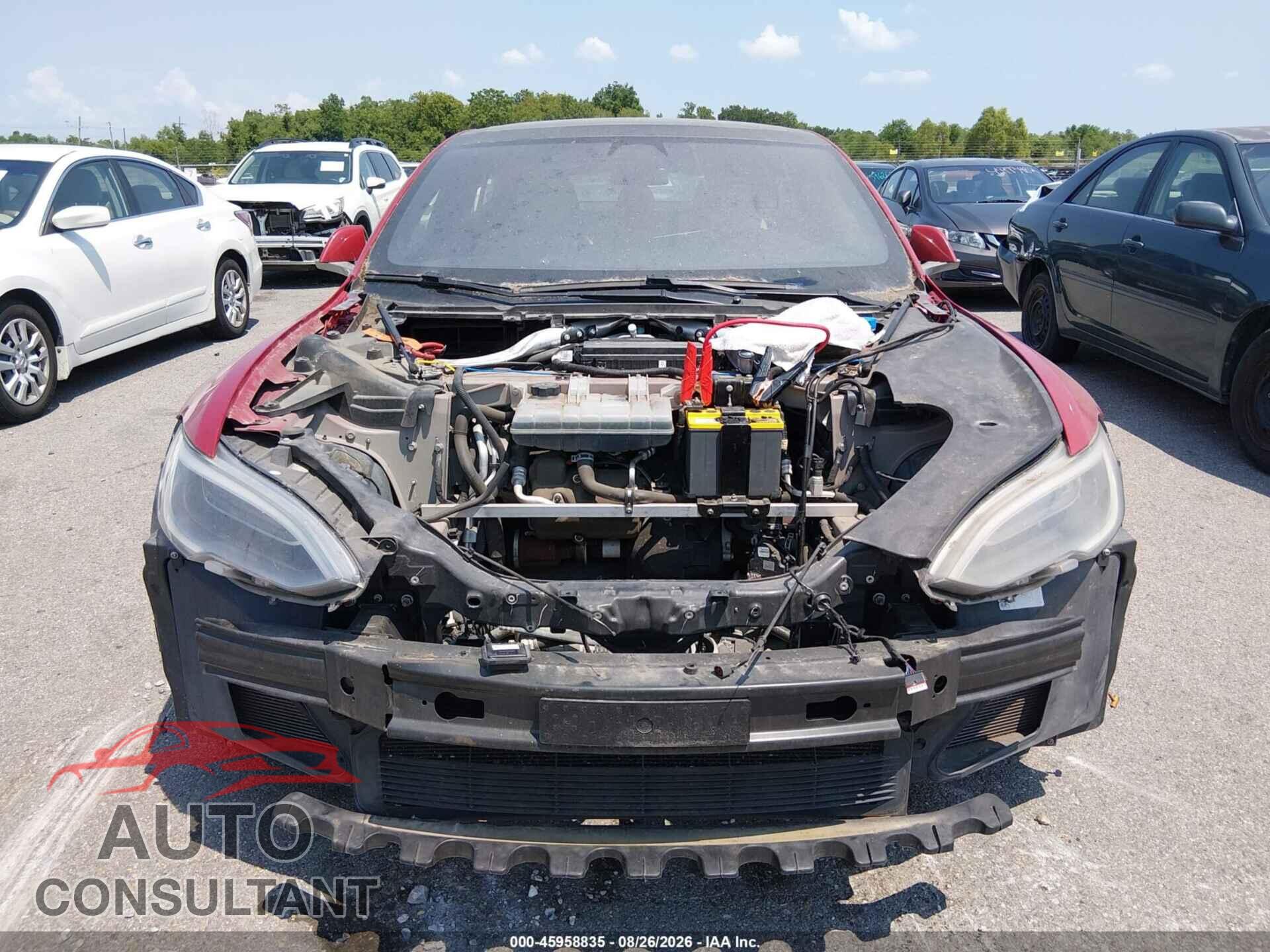 TESLA MODEL S 2017 - 5YJSA1E2XHF215372