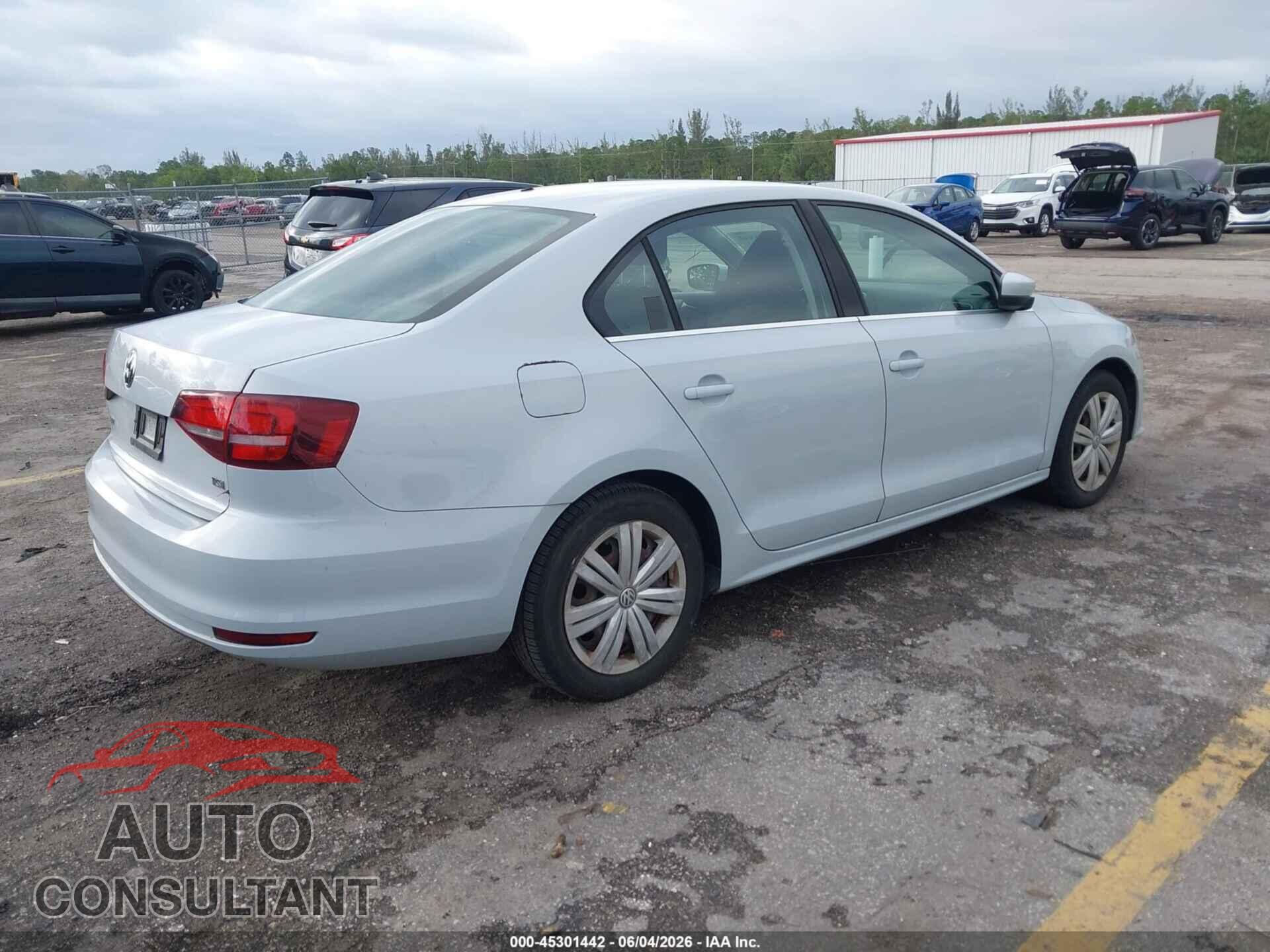 VOLKSWAGEN JETTA 2017 - 3VW2B7AJ3HM259638