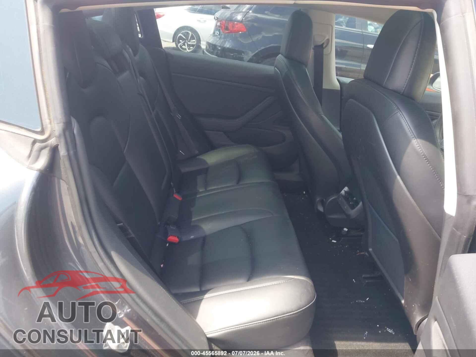 TESLA MODEL 3 2019 - 5YJ3E1EA4KF306807