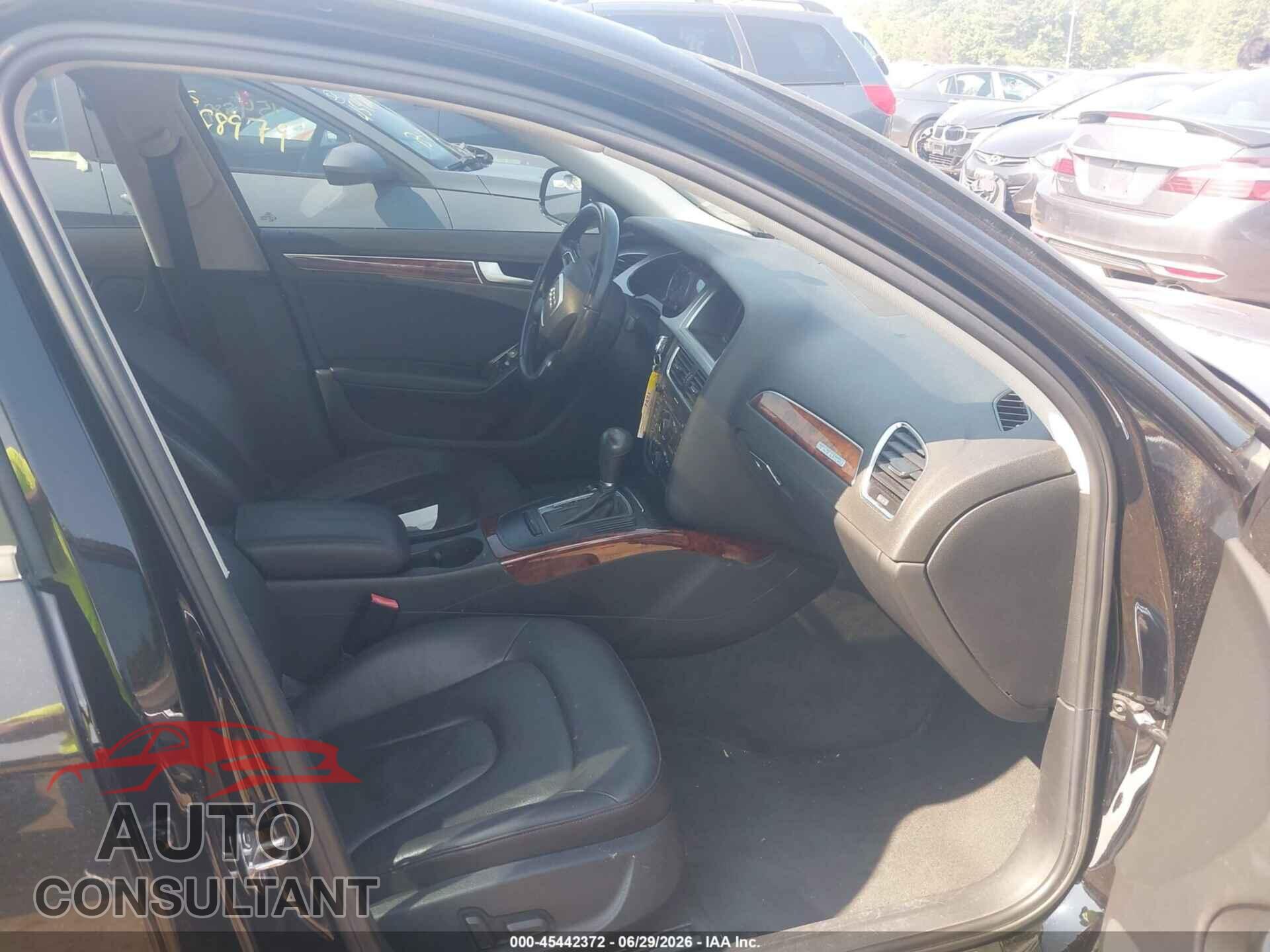 AUDI A4 2012 - WAUBFAFL2CN011648