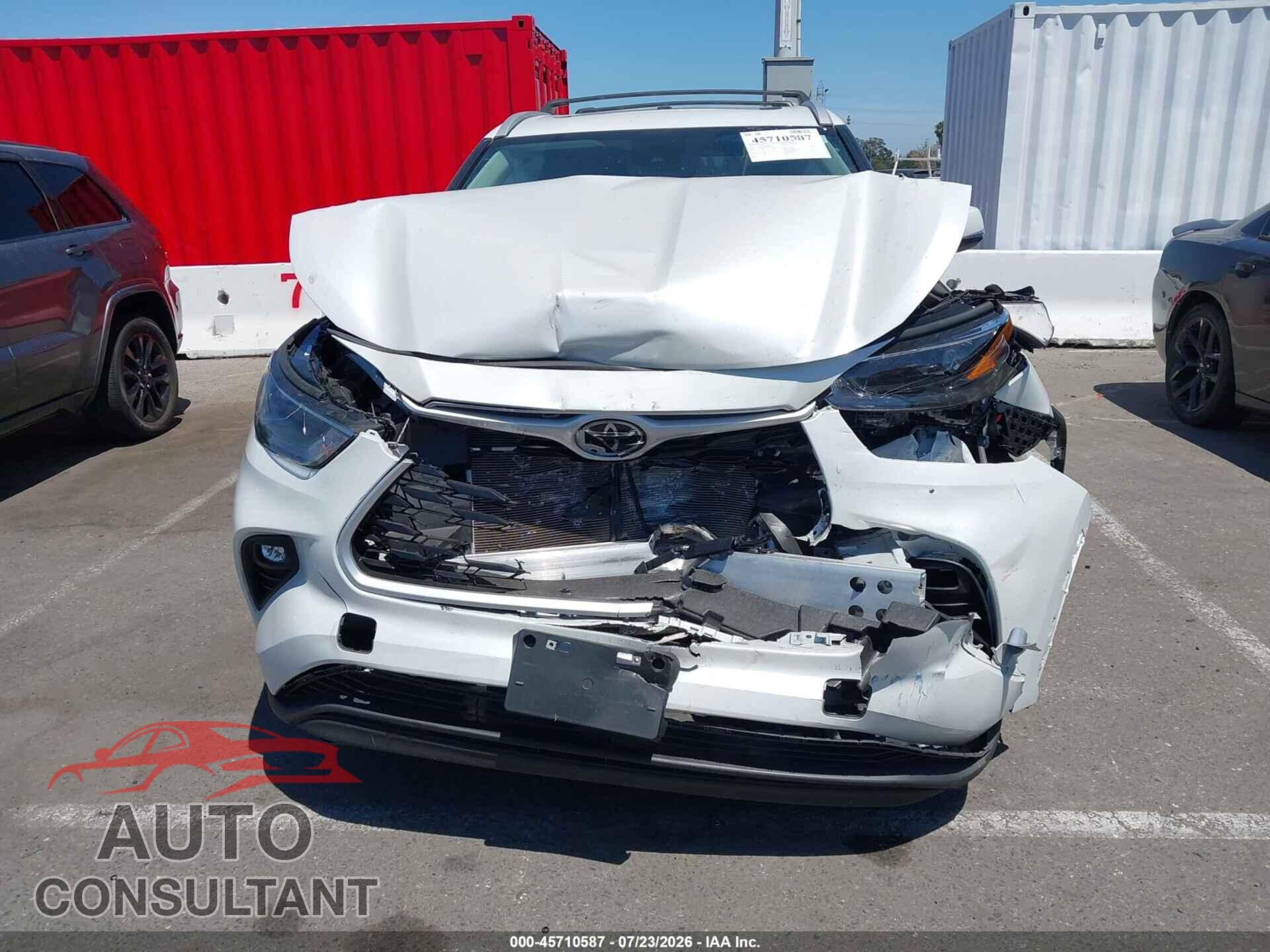TOYOTA HIGHLANDER 2023 - 5TDKDRAH3PS043664