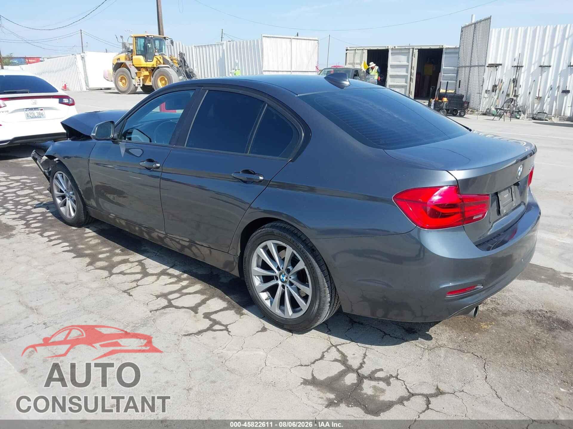 BMW 320I 2017 - WBA8A9C55HK620478