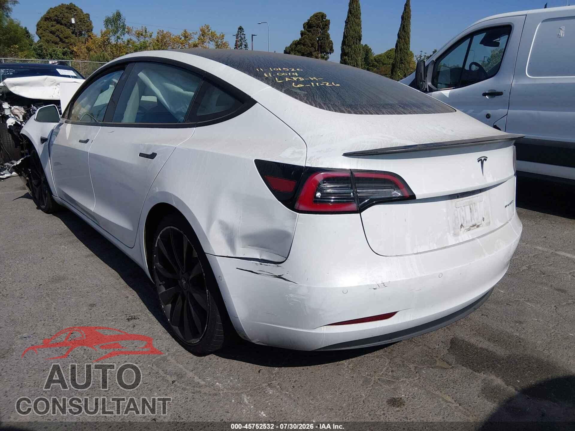 TESLA MODEL 3 2018 - 5YJ3E1EB6JF072757