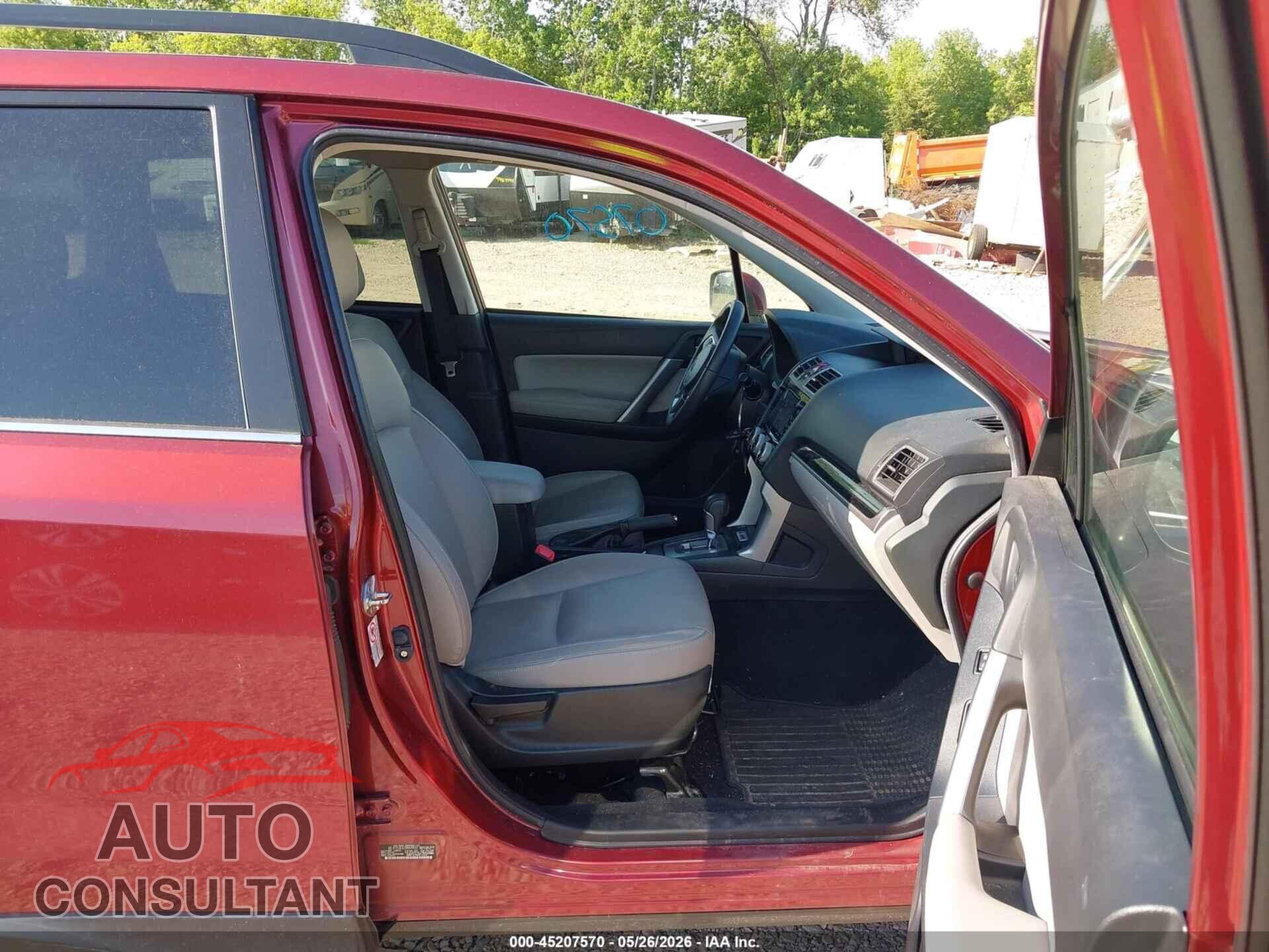 SUBARU FORESTER 2017 - JF2SJAJC2HH478522