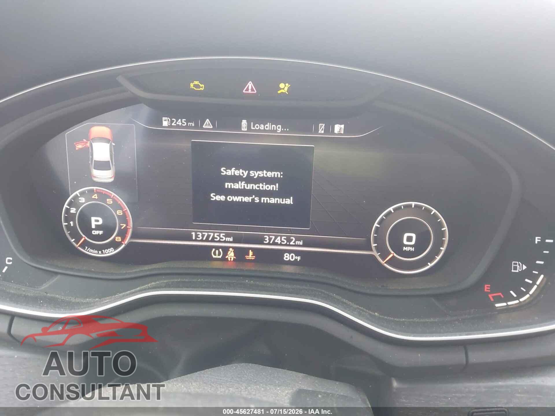 AUDI A4 2017 - WAUKMAF42HN058913