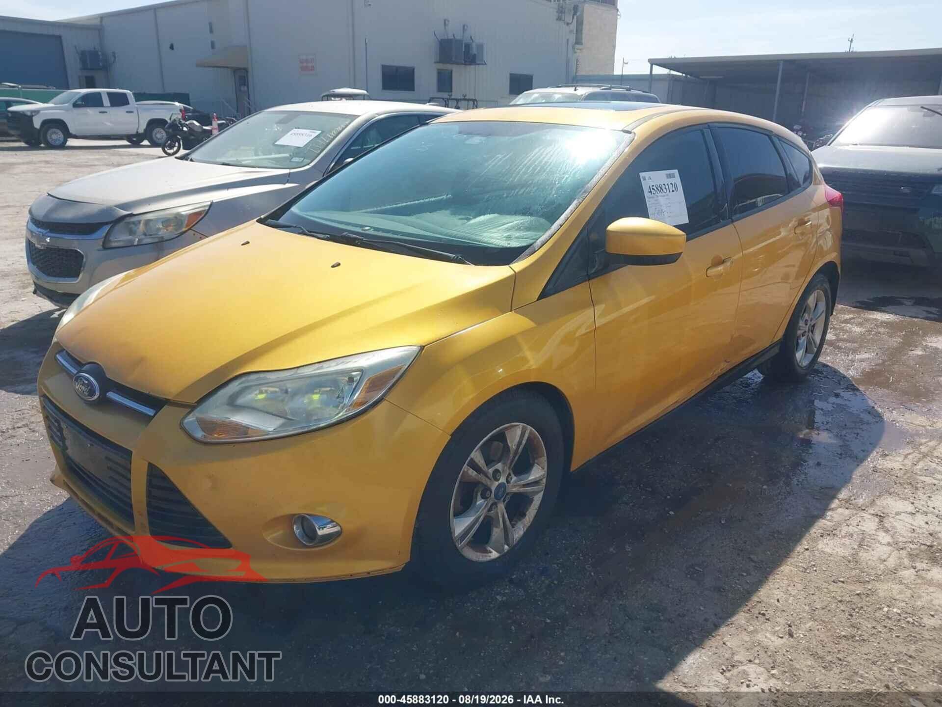 FORD FOCUS 2012 - 1FAHP3K23CL435053