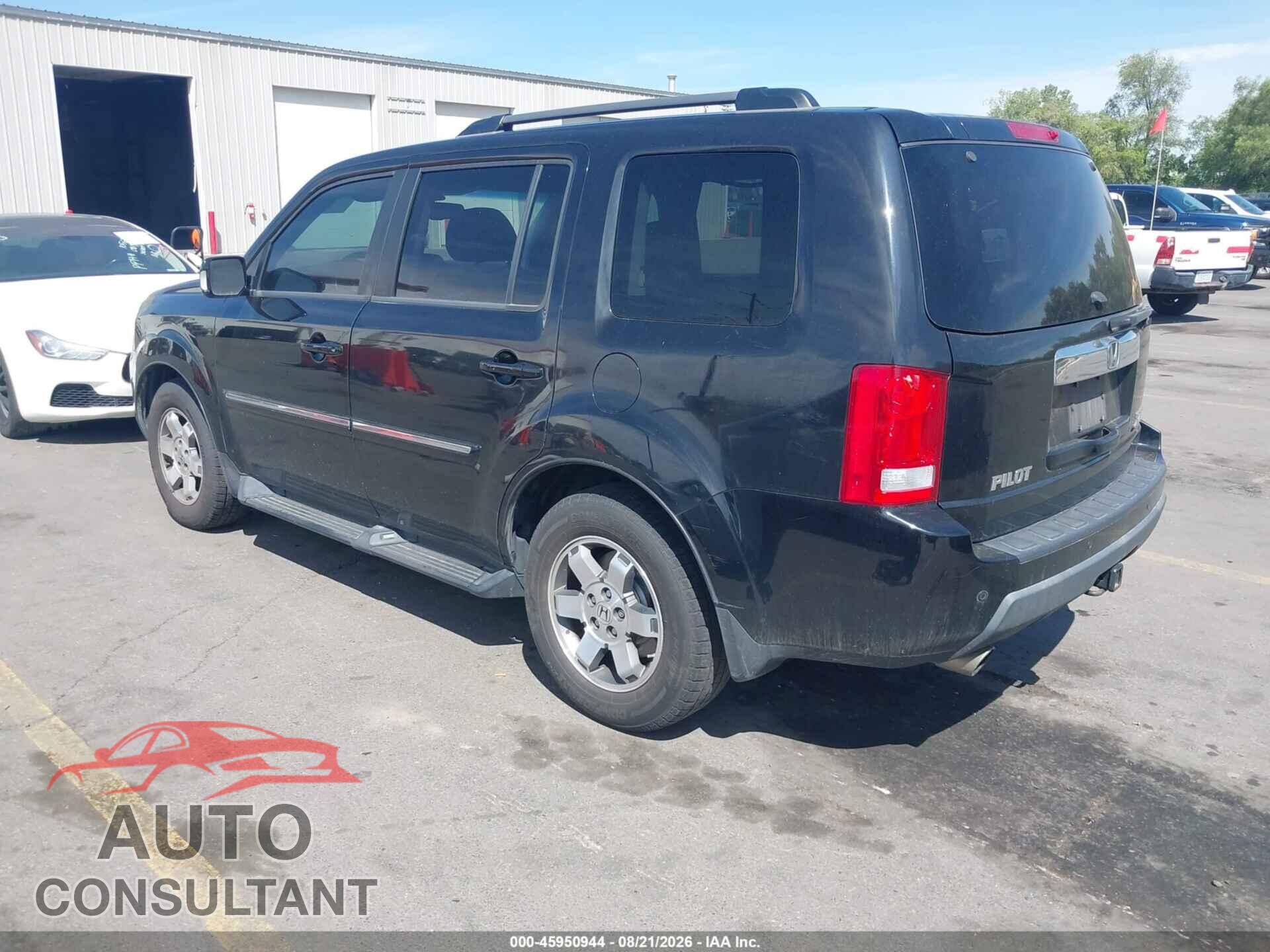 HONDA PILOT 2011 - 5FNYF4H90BB017560