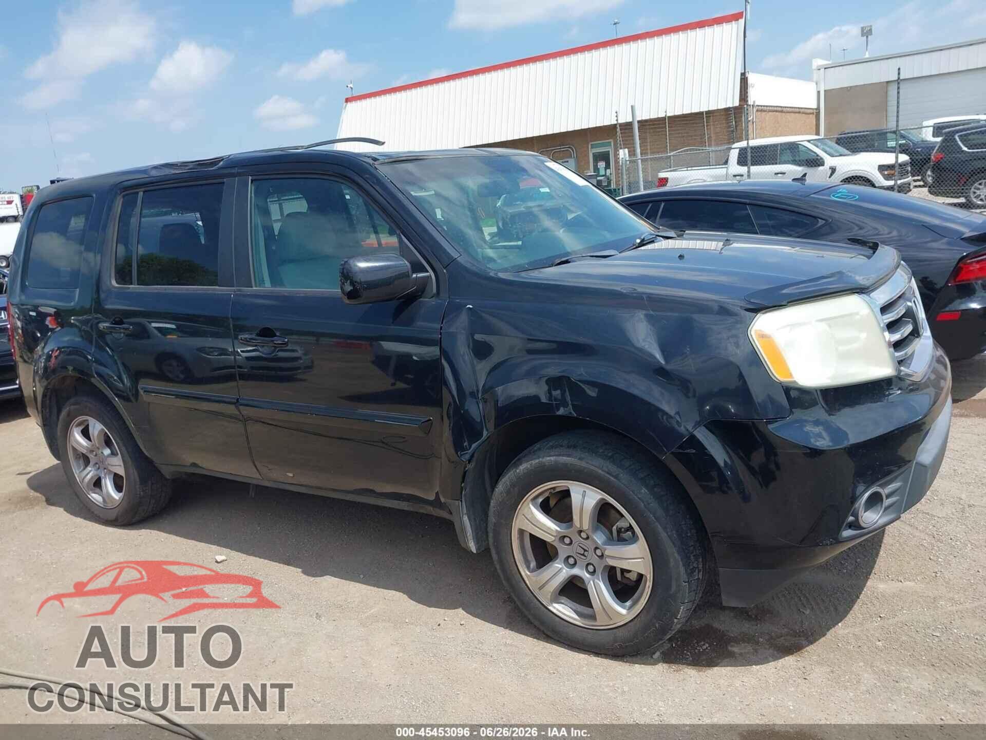 HONDA PILOT 2013 - 5FNYF3H4XDB010679