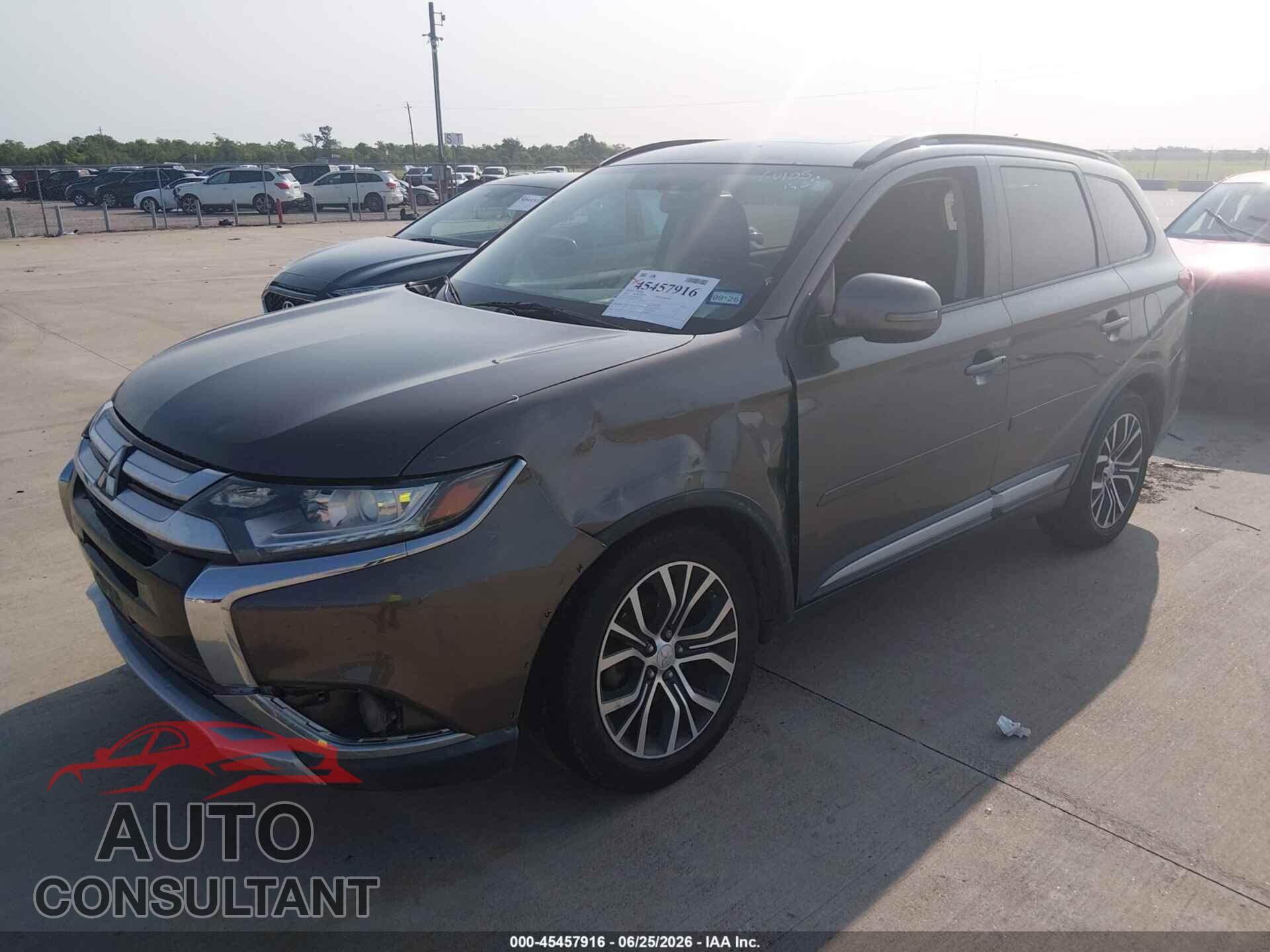 MITSUBISHI OUTLANDER 2016 - JA4AD3A36GZ015332