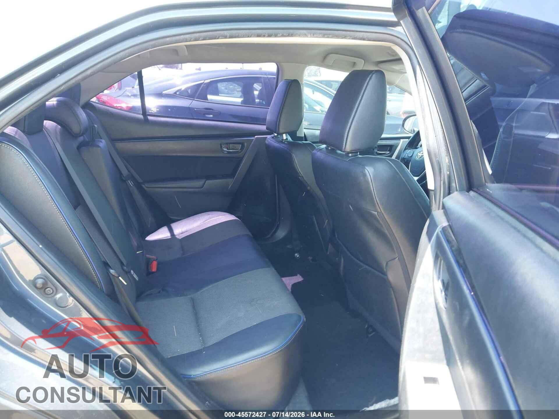 TOYOTA COROLLA 2018 - 5YFBURHEXJP849724
