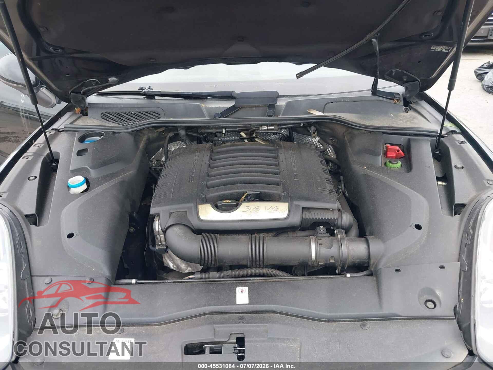 PORSCHE CAYENNE 2017 - WP1AA2A24HKA89633