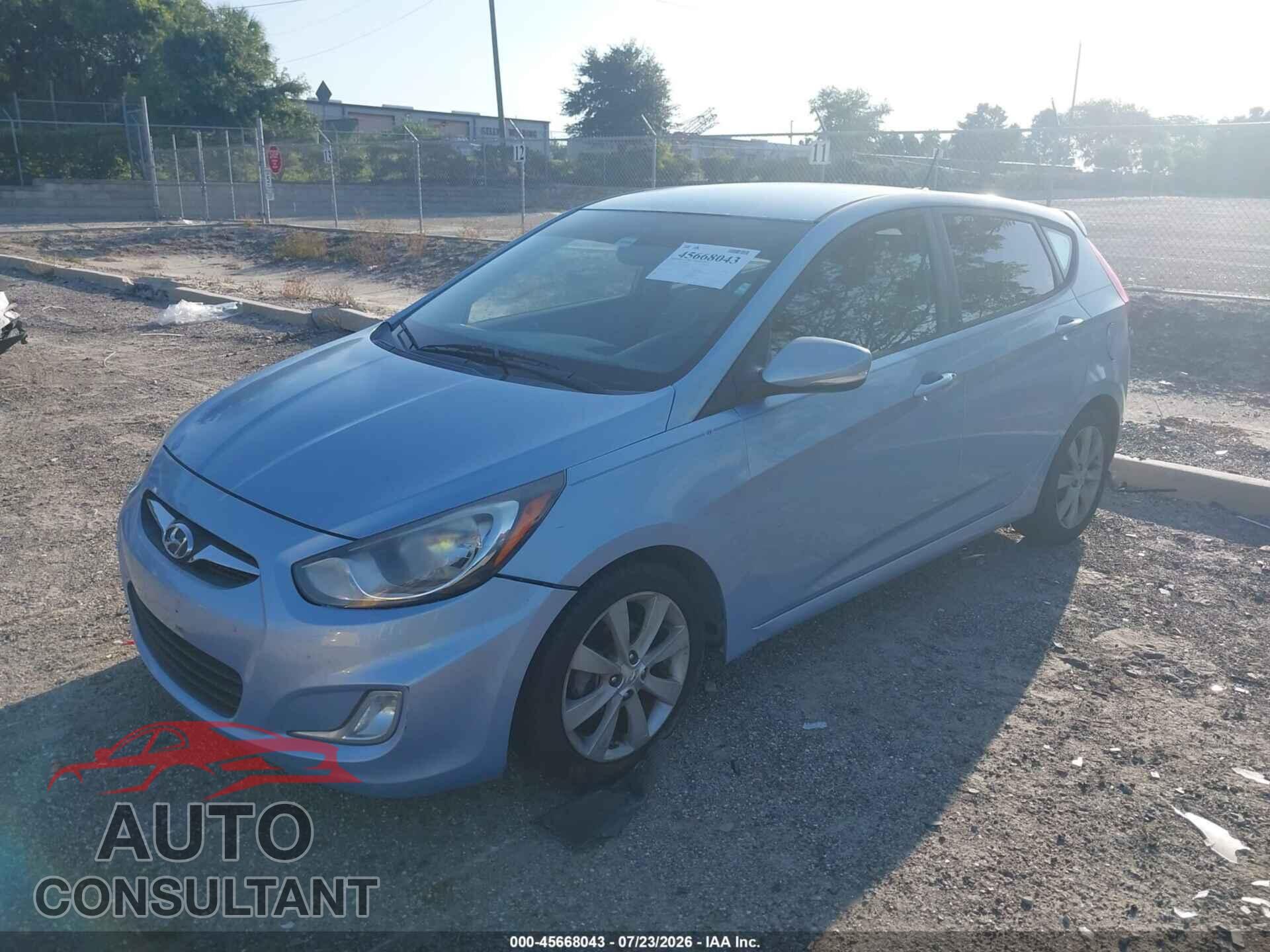 HYUNDAI ACCENT 2013 - KMHCU5AE9DU074357