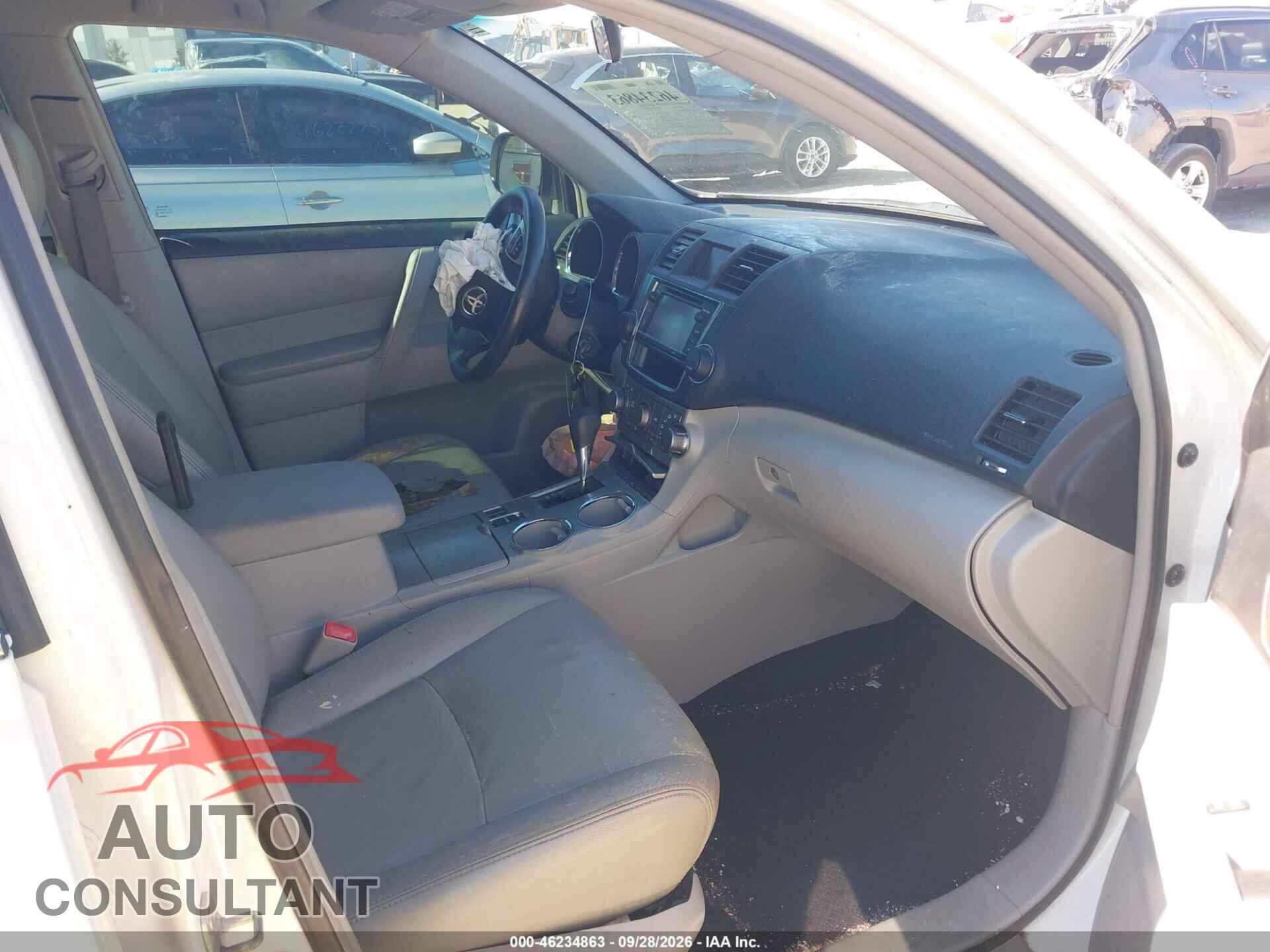 TOYOTA HIGHLANDER 2013 - 5TDZA3EH8DS035201